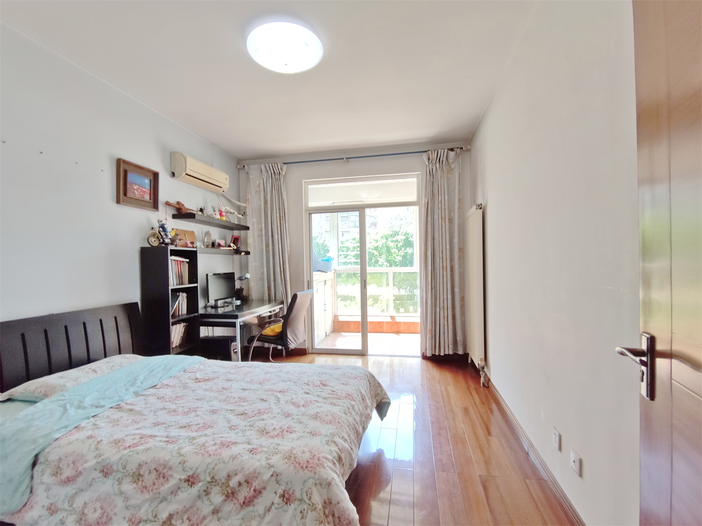 新世界阳光花园