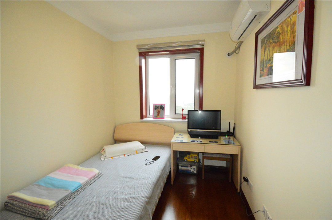 鲁能领秀城东一区(三区)