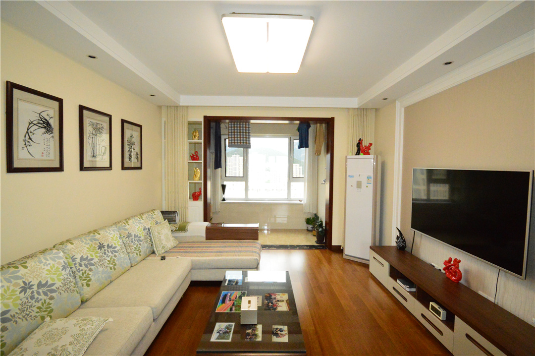 鲁能领秀城东一区(三区)