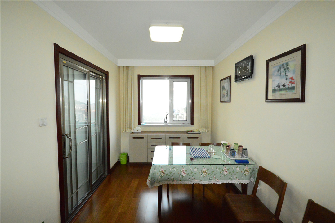 鲁能领秀城东一区(三区)