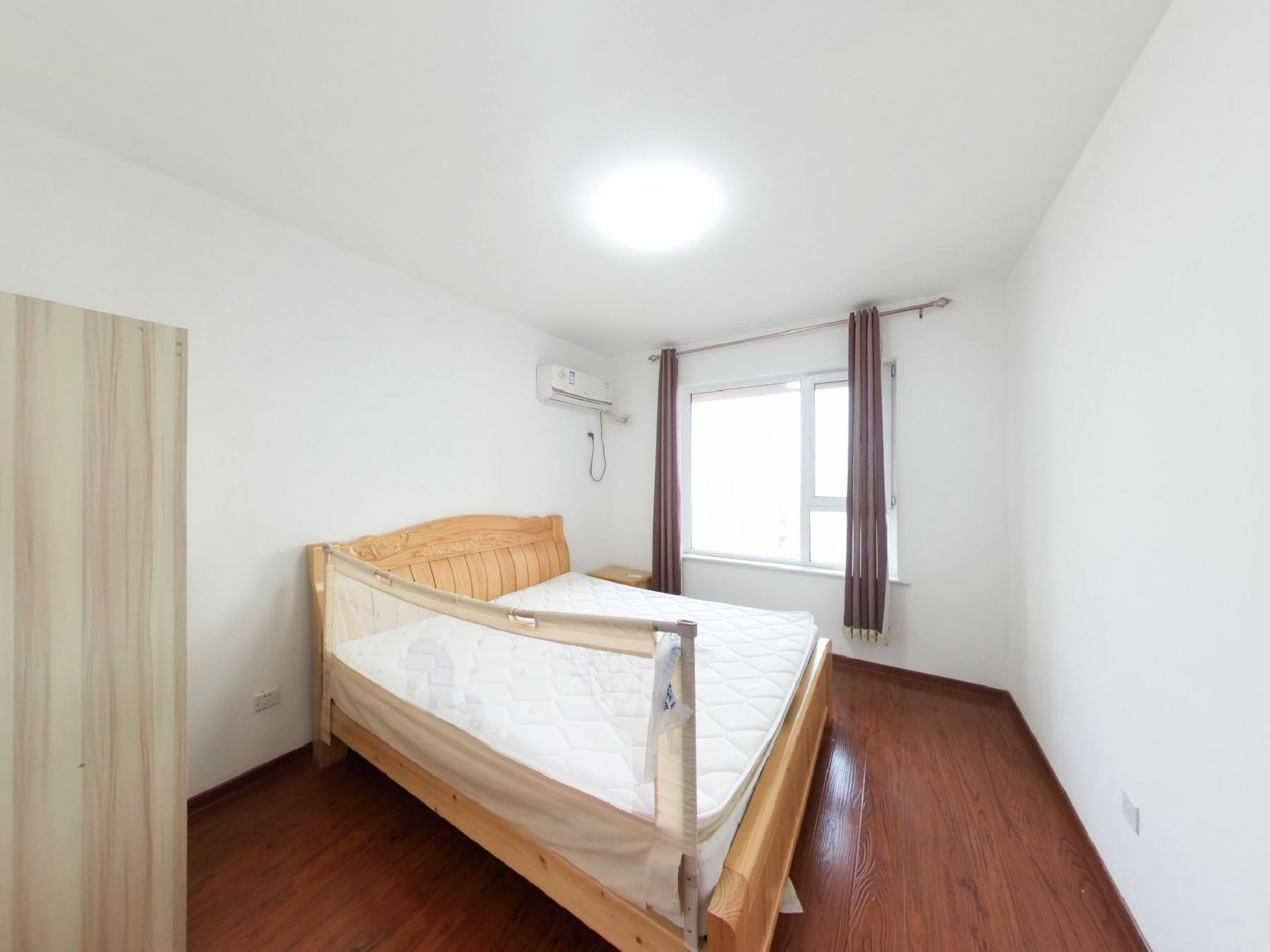天鸿万象新天哈佛郡
