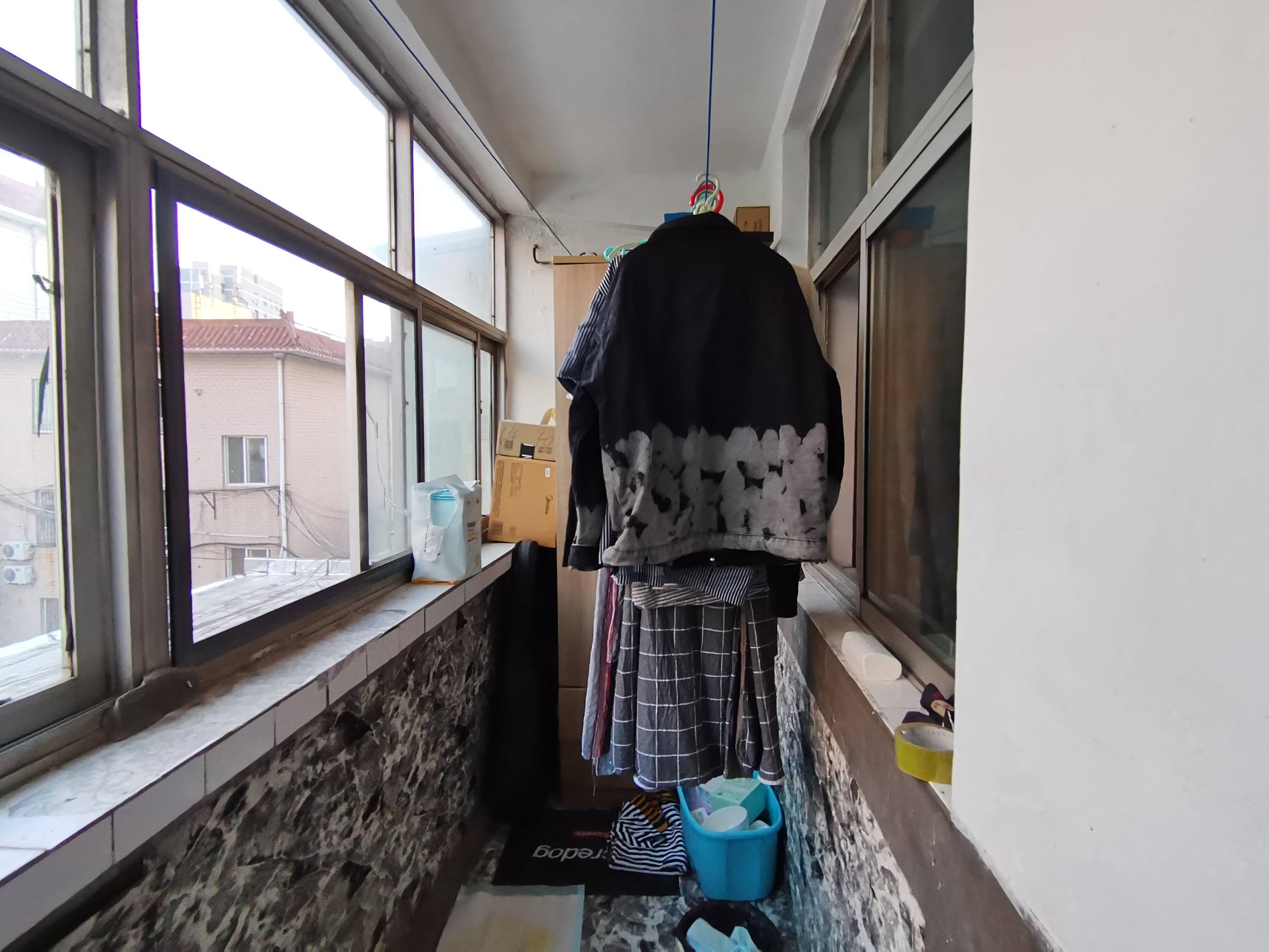历园新村