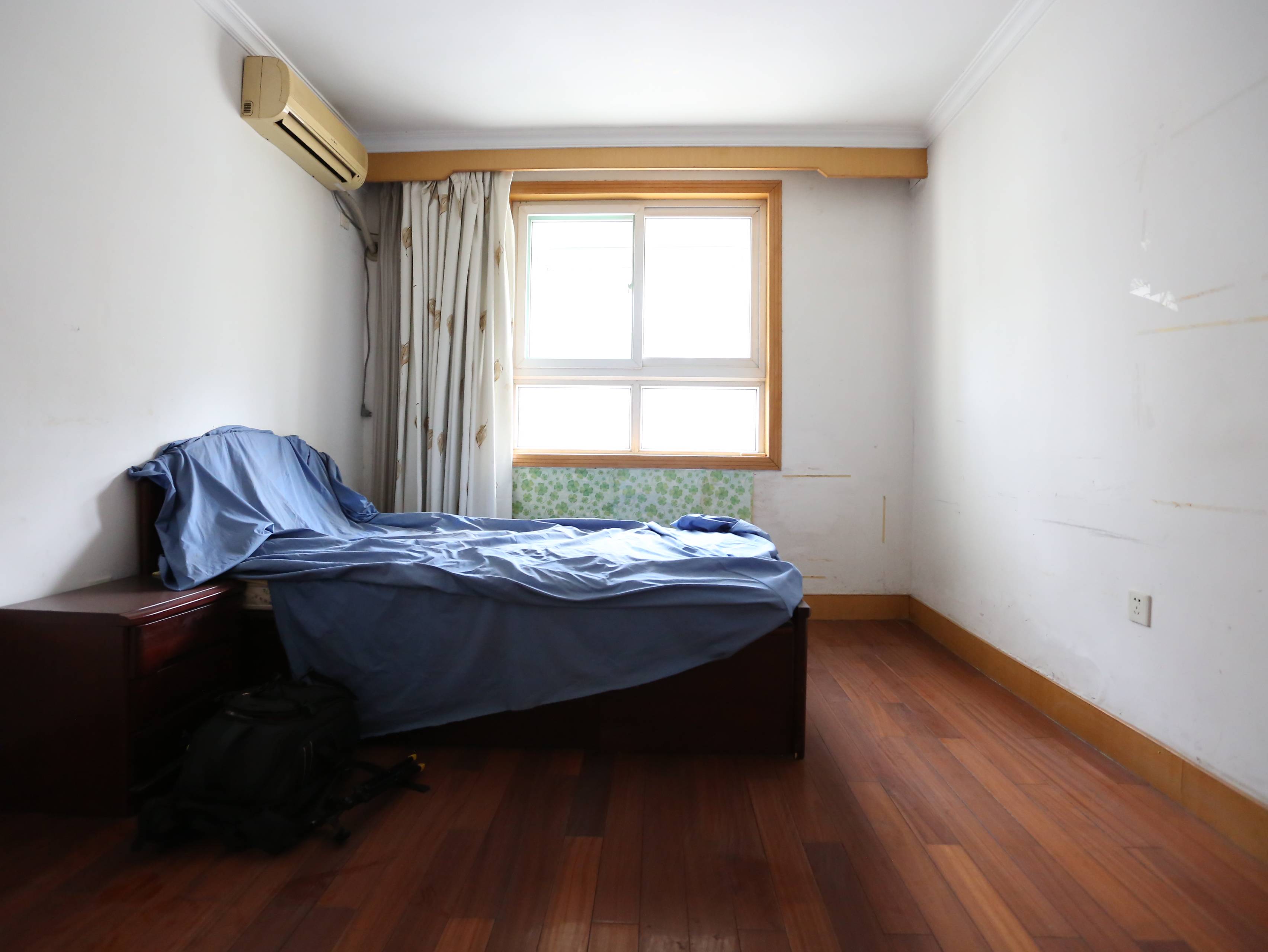 建筑新村南路27号