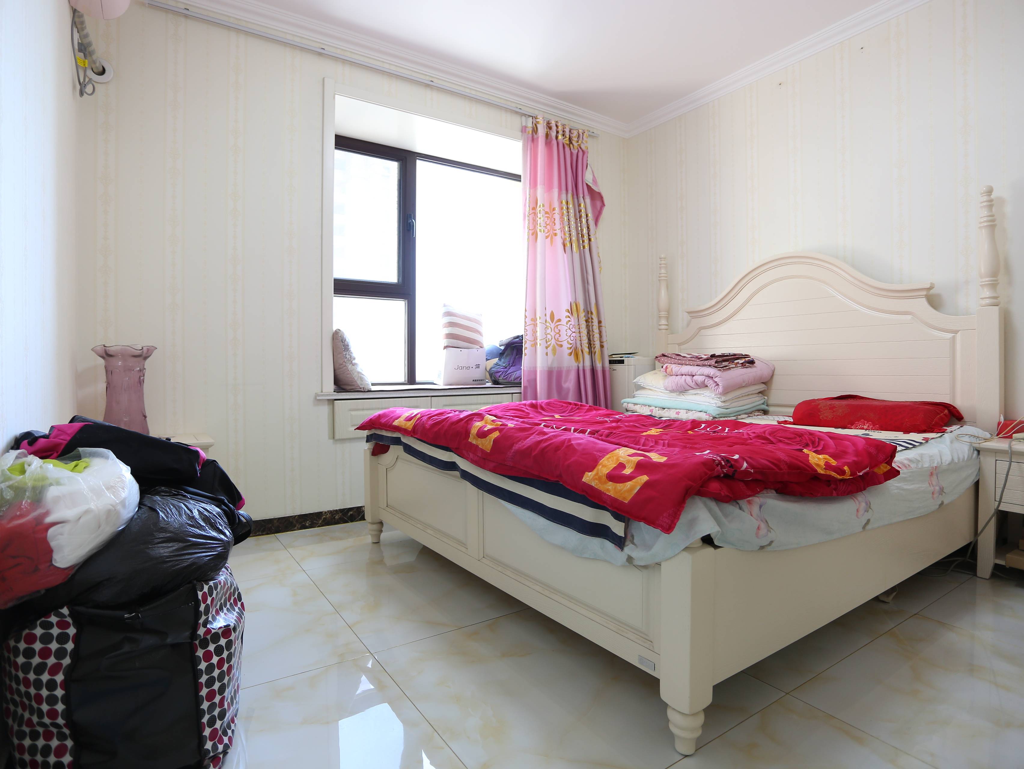 海尔云世界滟澜公馆花园