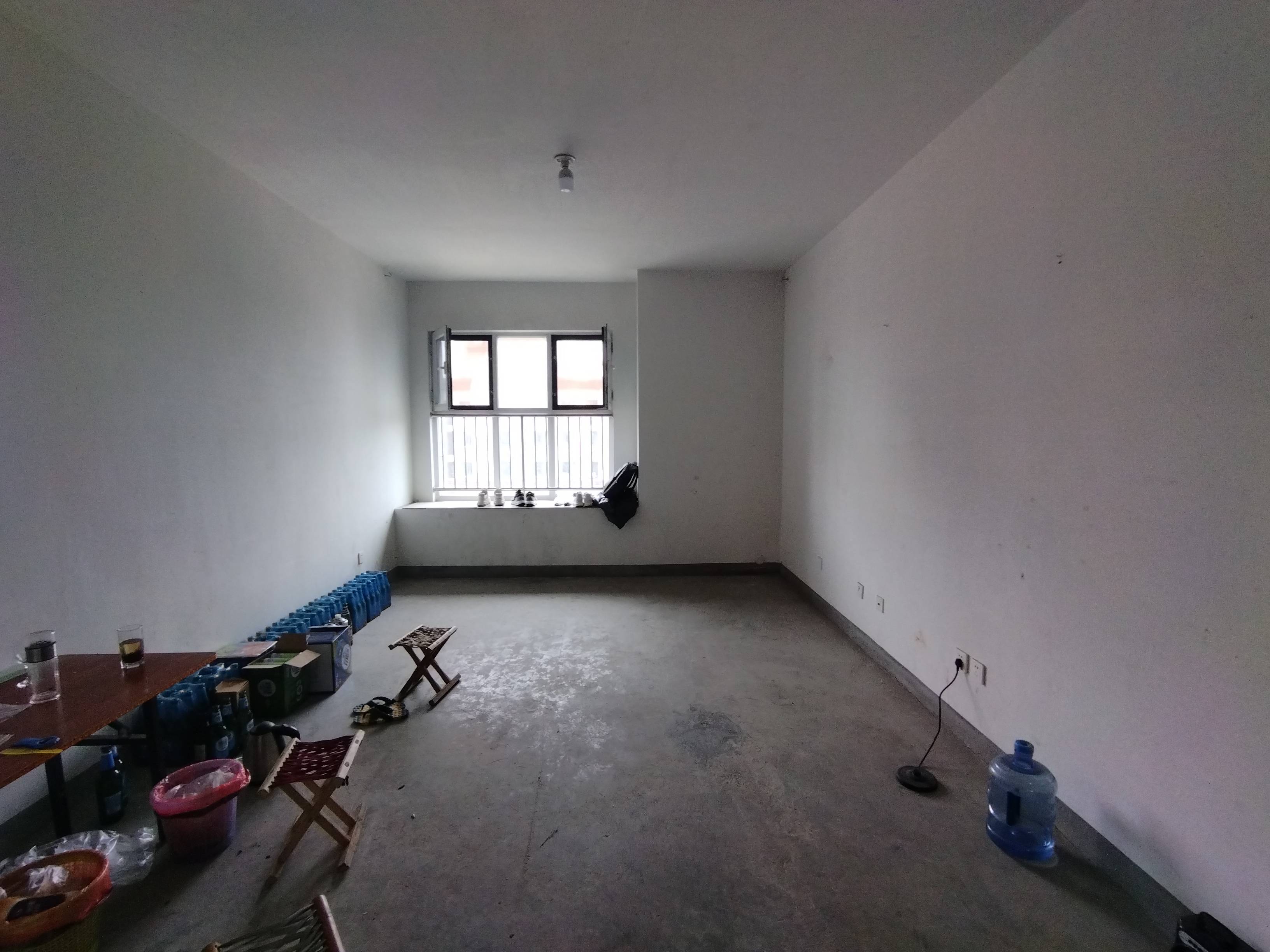   帝华鸿府西区  南