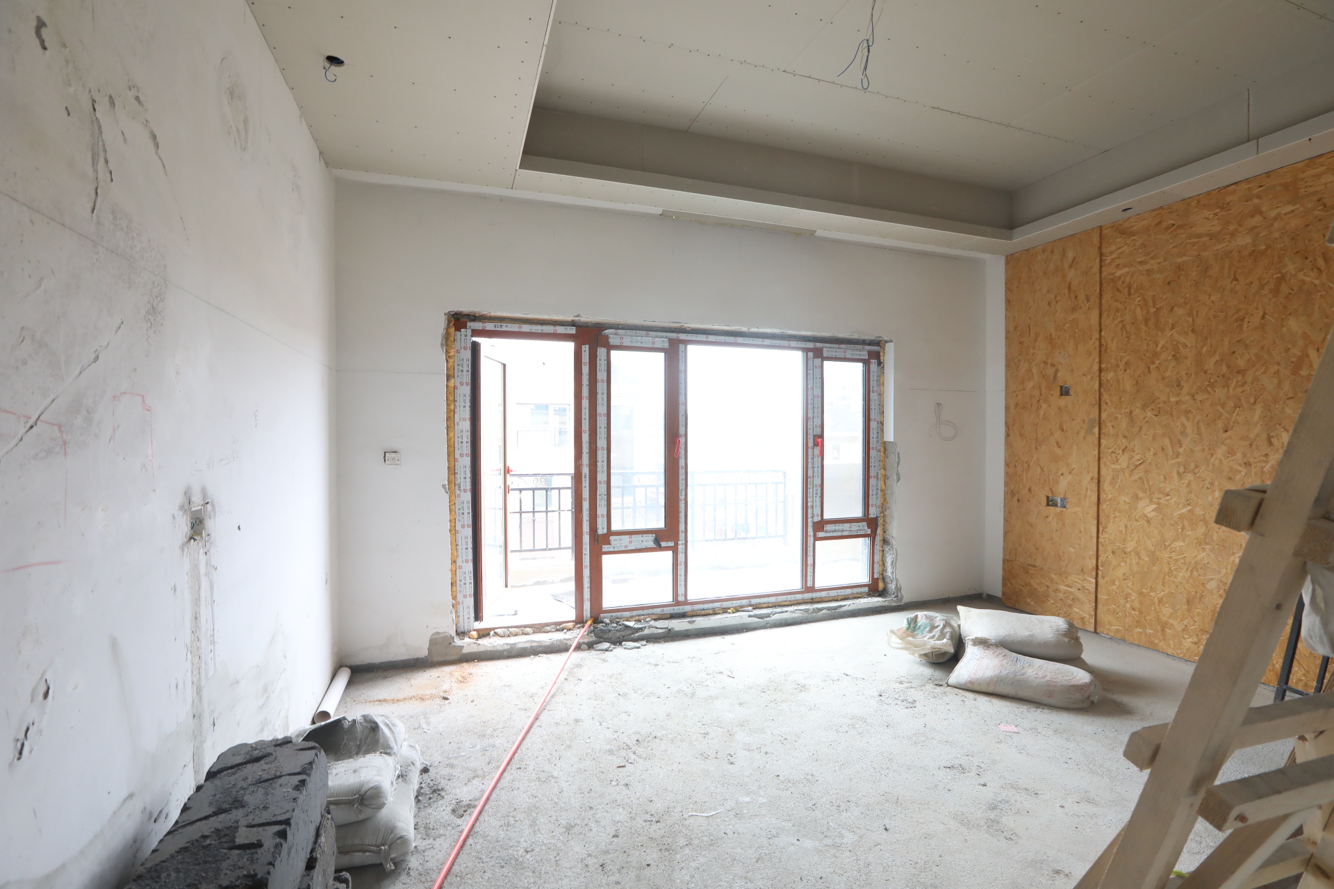 银丰唐郡玫瑰园