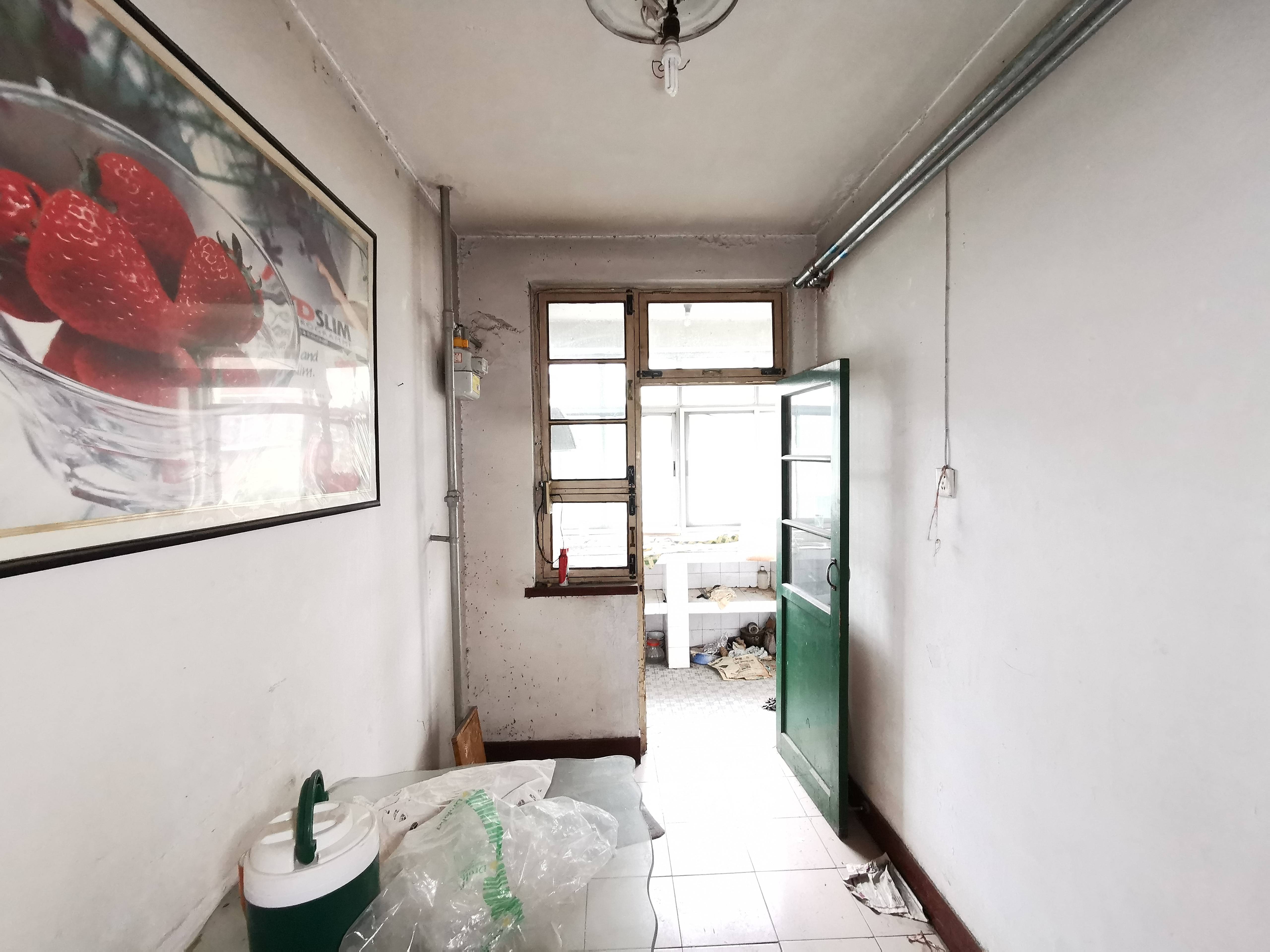 建筑新村南路27号