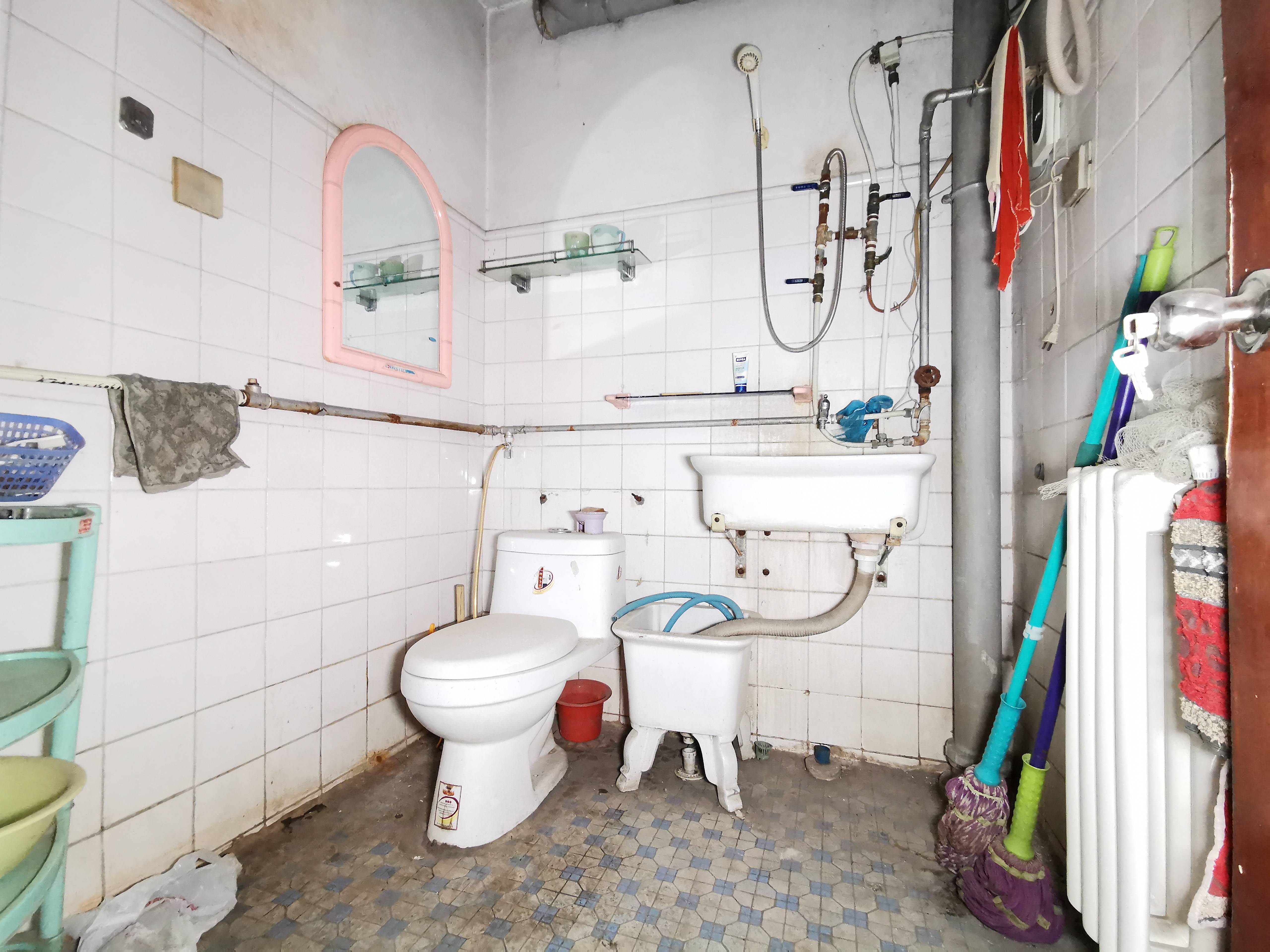 建筑新村南路27号