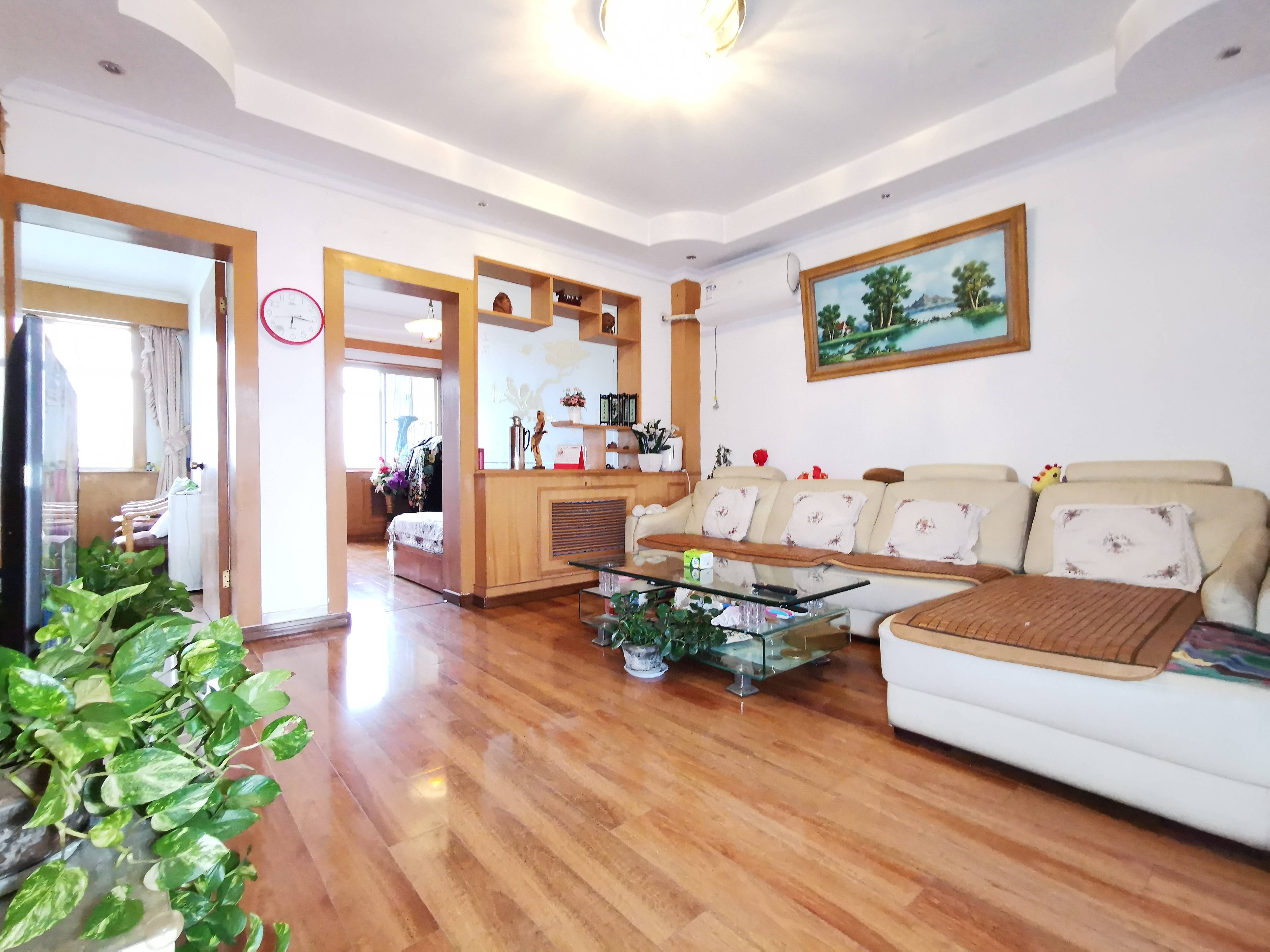  明湖小区东区四区 南北