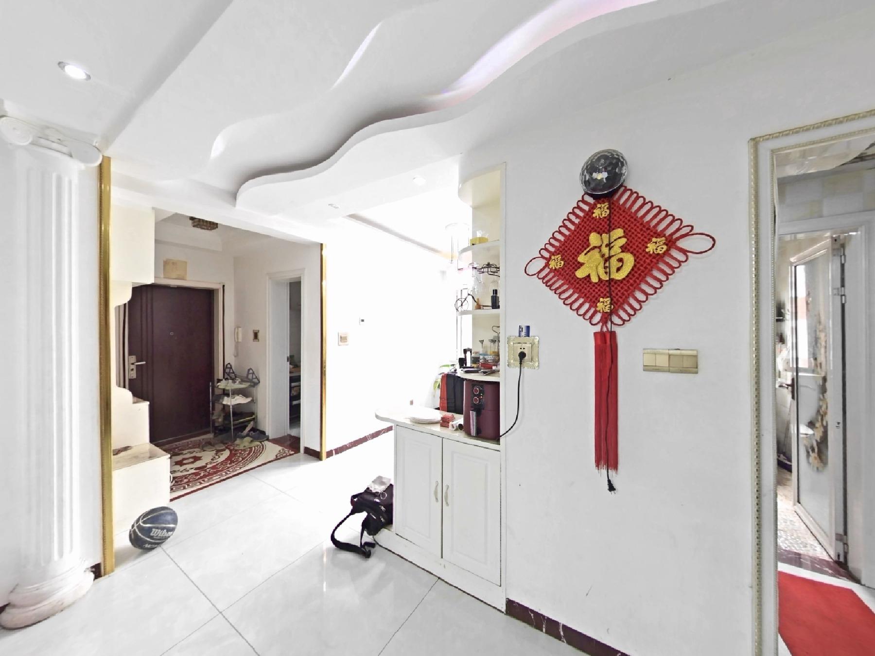 天鸿万象新天理想郡