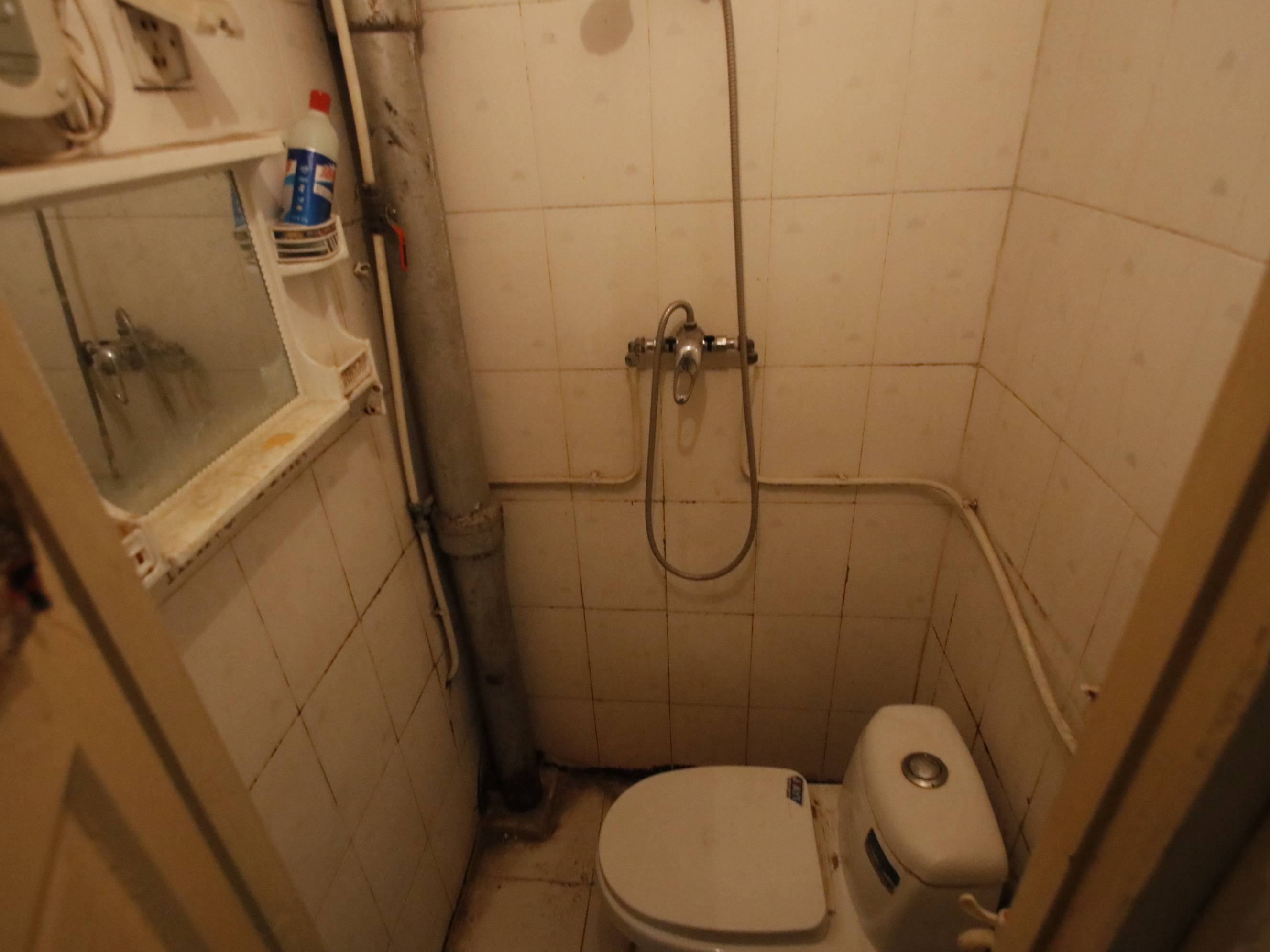 六里山南路20号