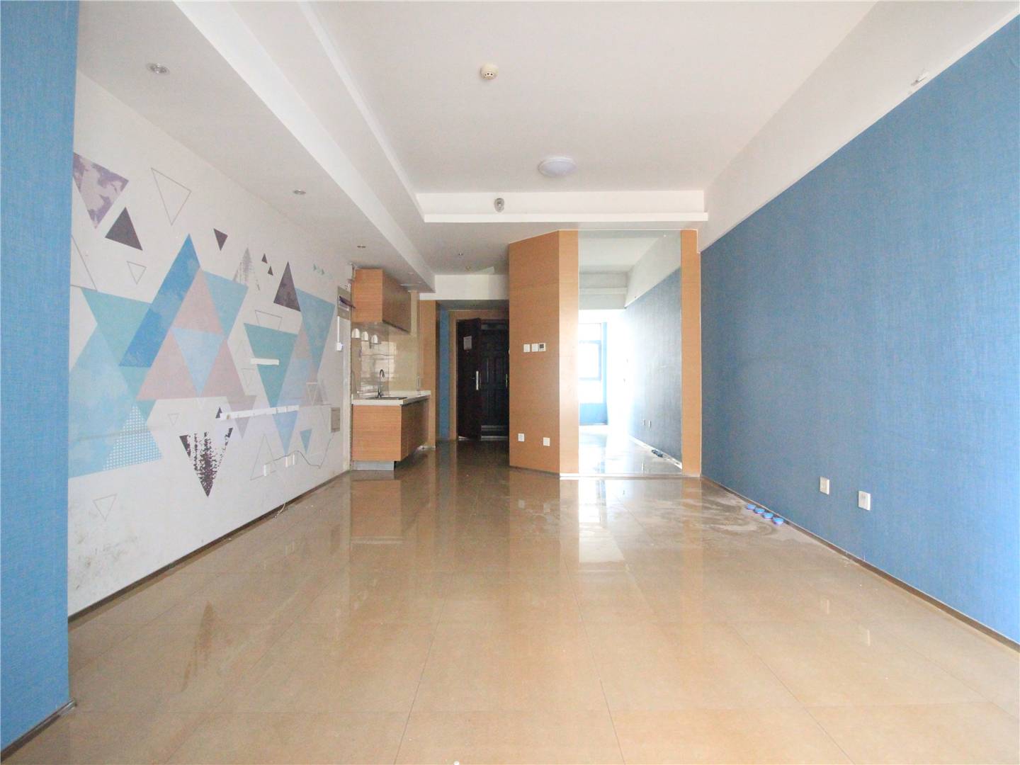 南益名泉春晓公寓