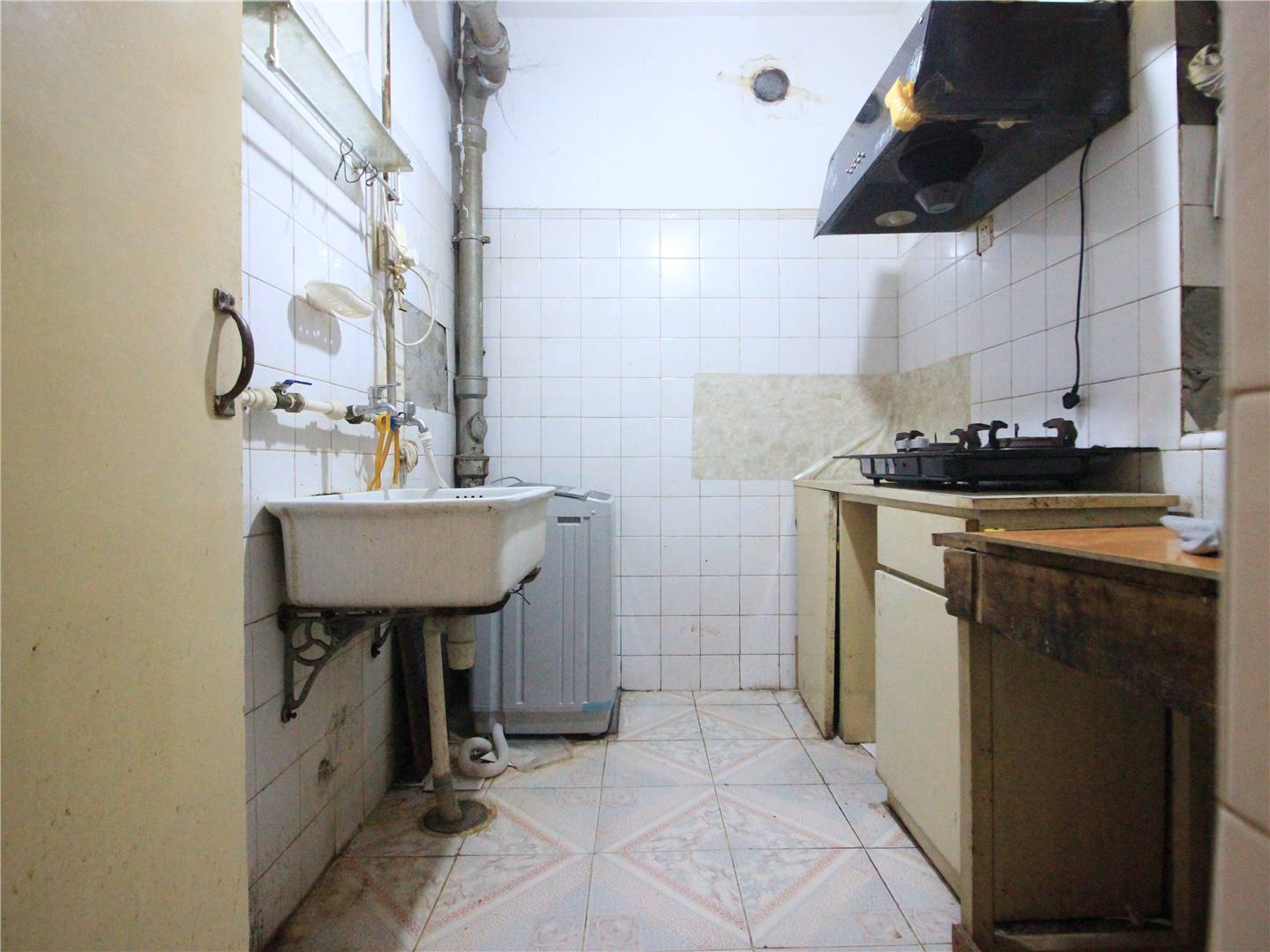 经六路单位宿舍