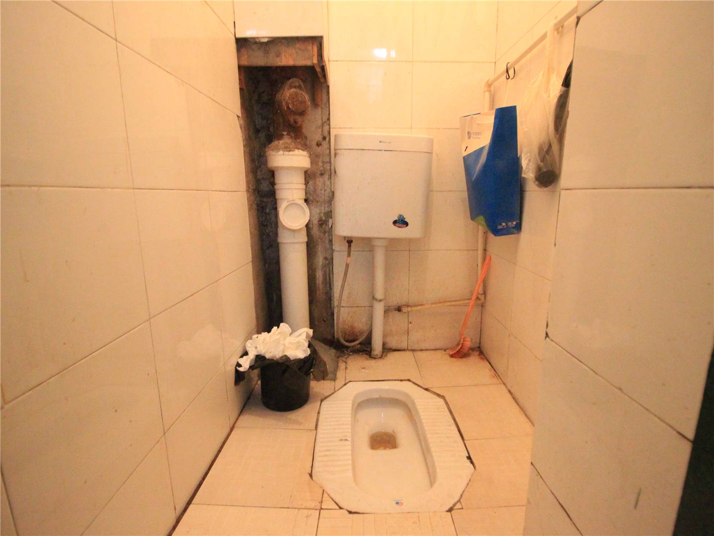 纬三路单位宿舍