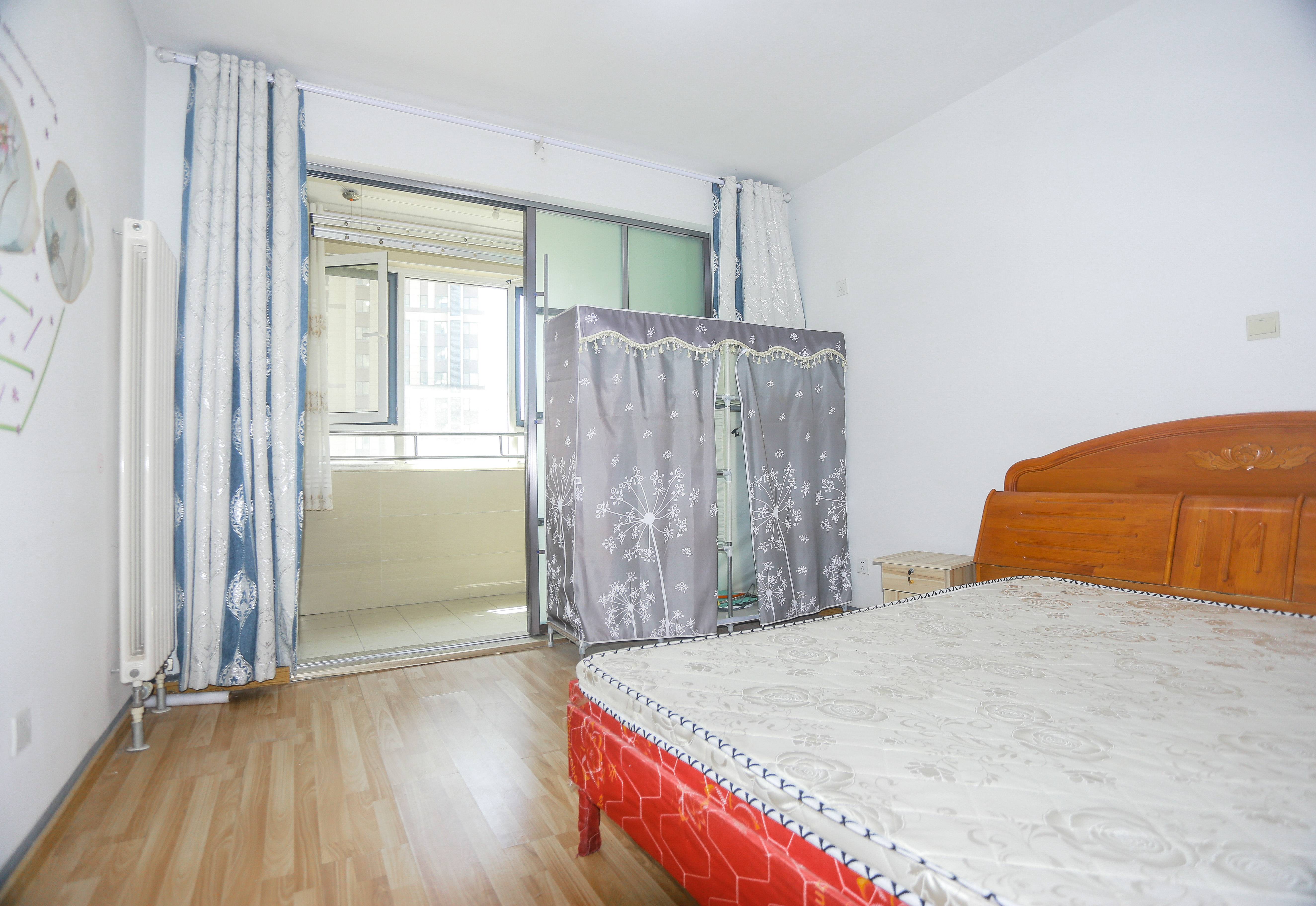 东城逸家逸俊园