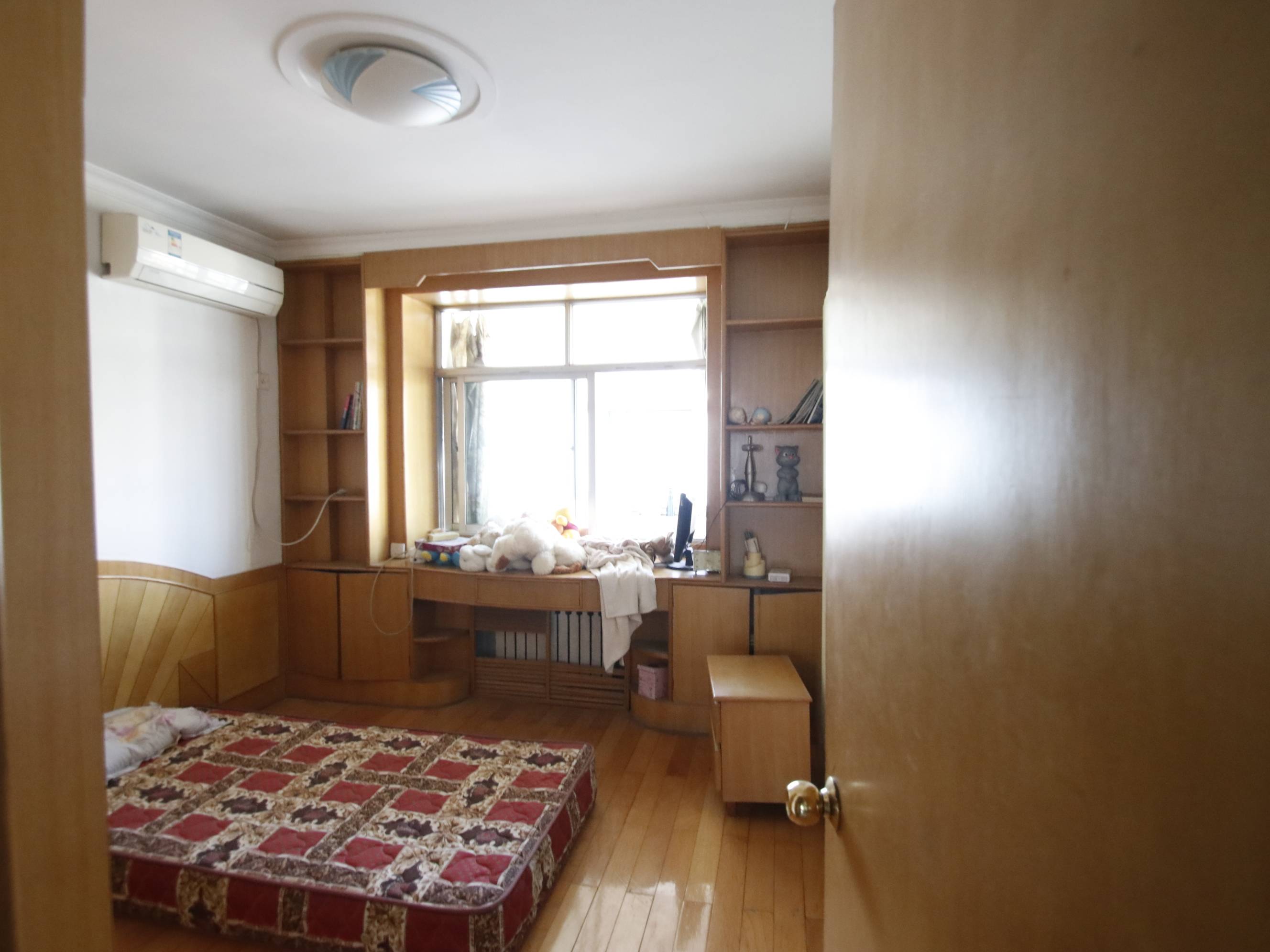 市中工商分局宿舍