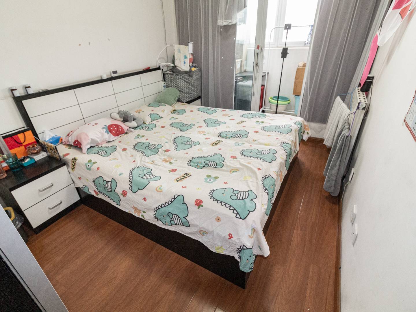 万达鸿景苑