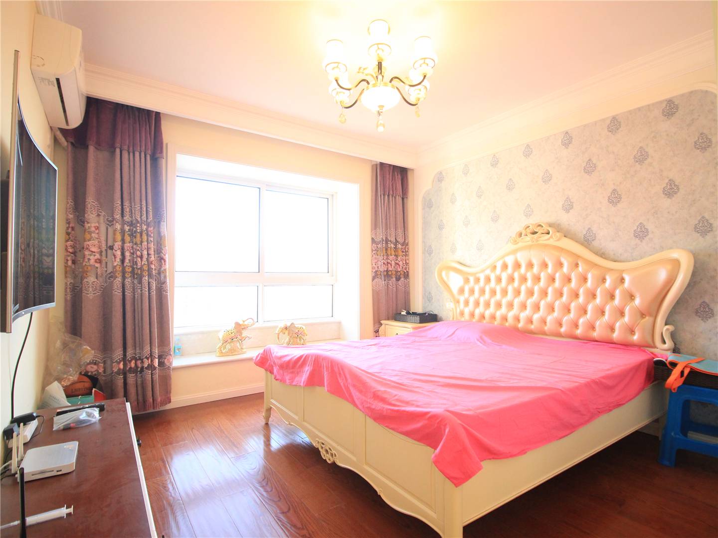 绿地新里梵尔赛公馆