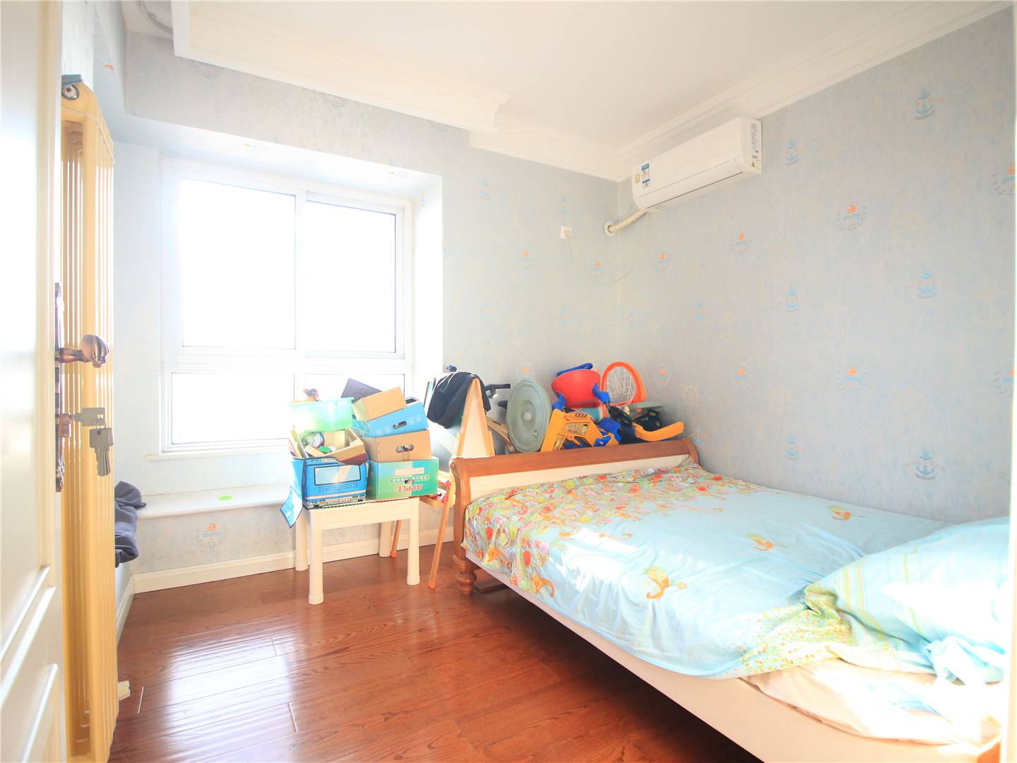 绿地新里梵尔赛公馆