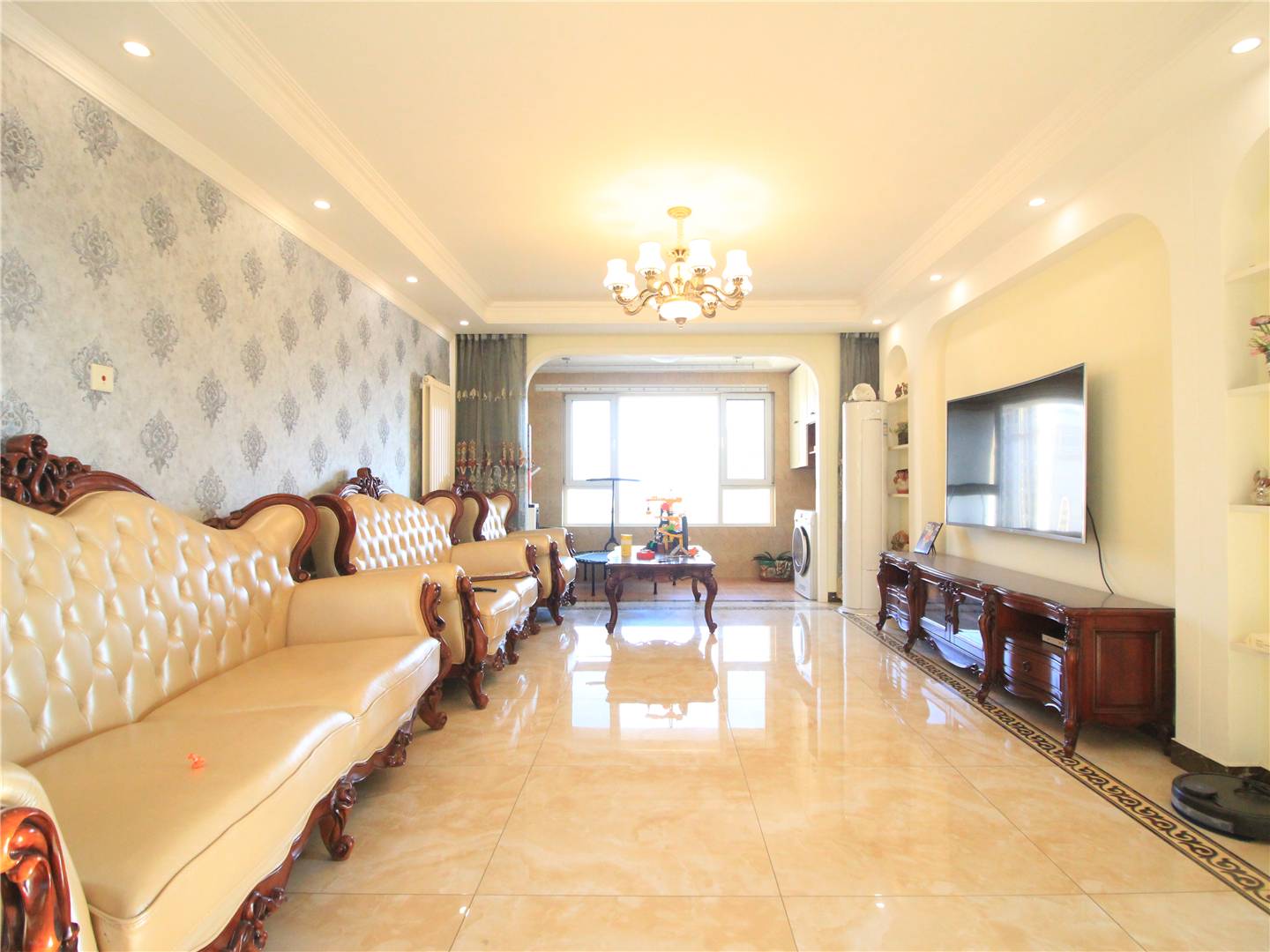 绿地新里梵尔赛公馆