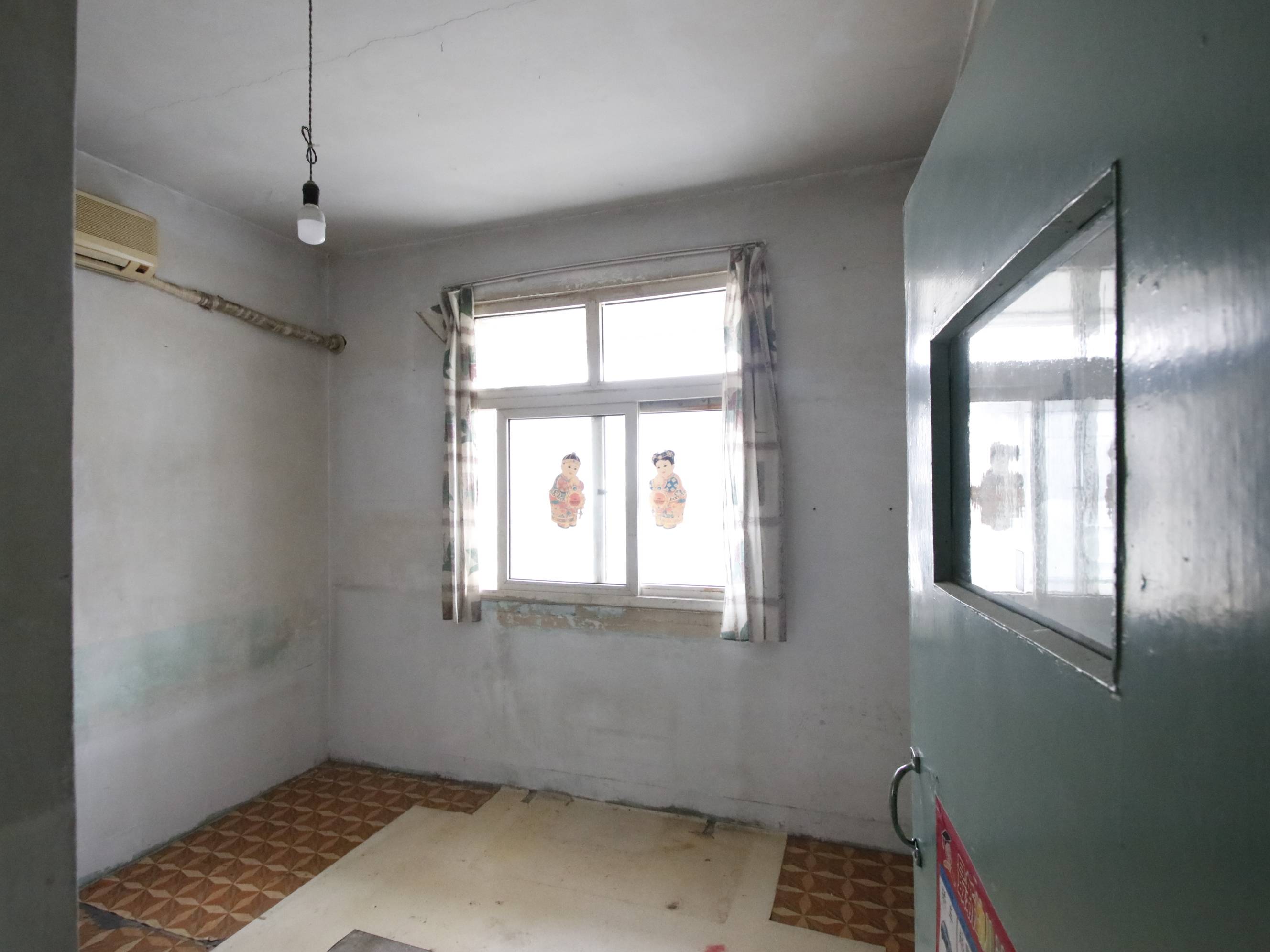 南券门巷小区(趵突泉南路16号)