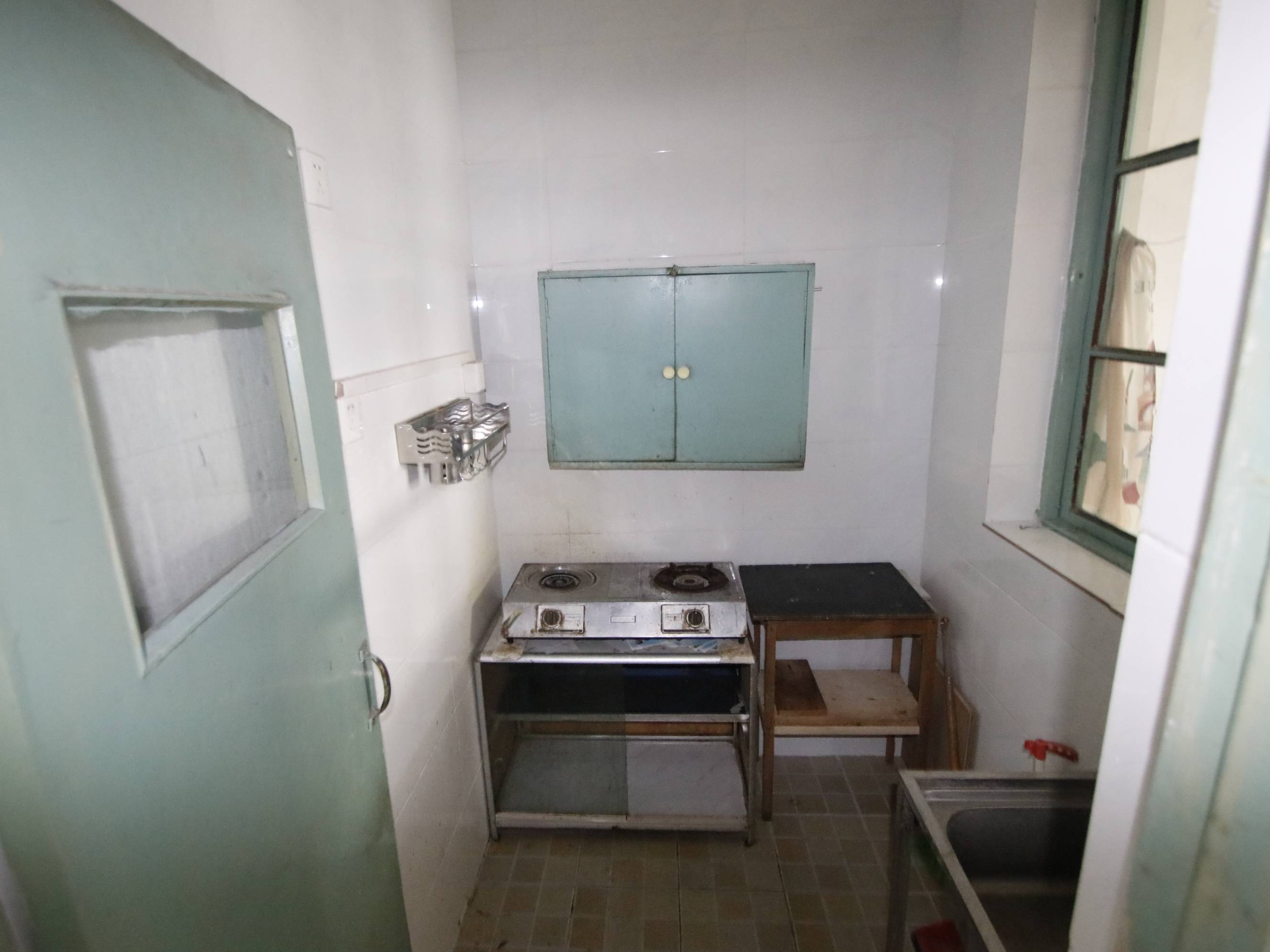 南券门巷小区(趵突泉南路16号)