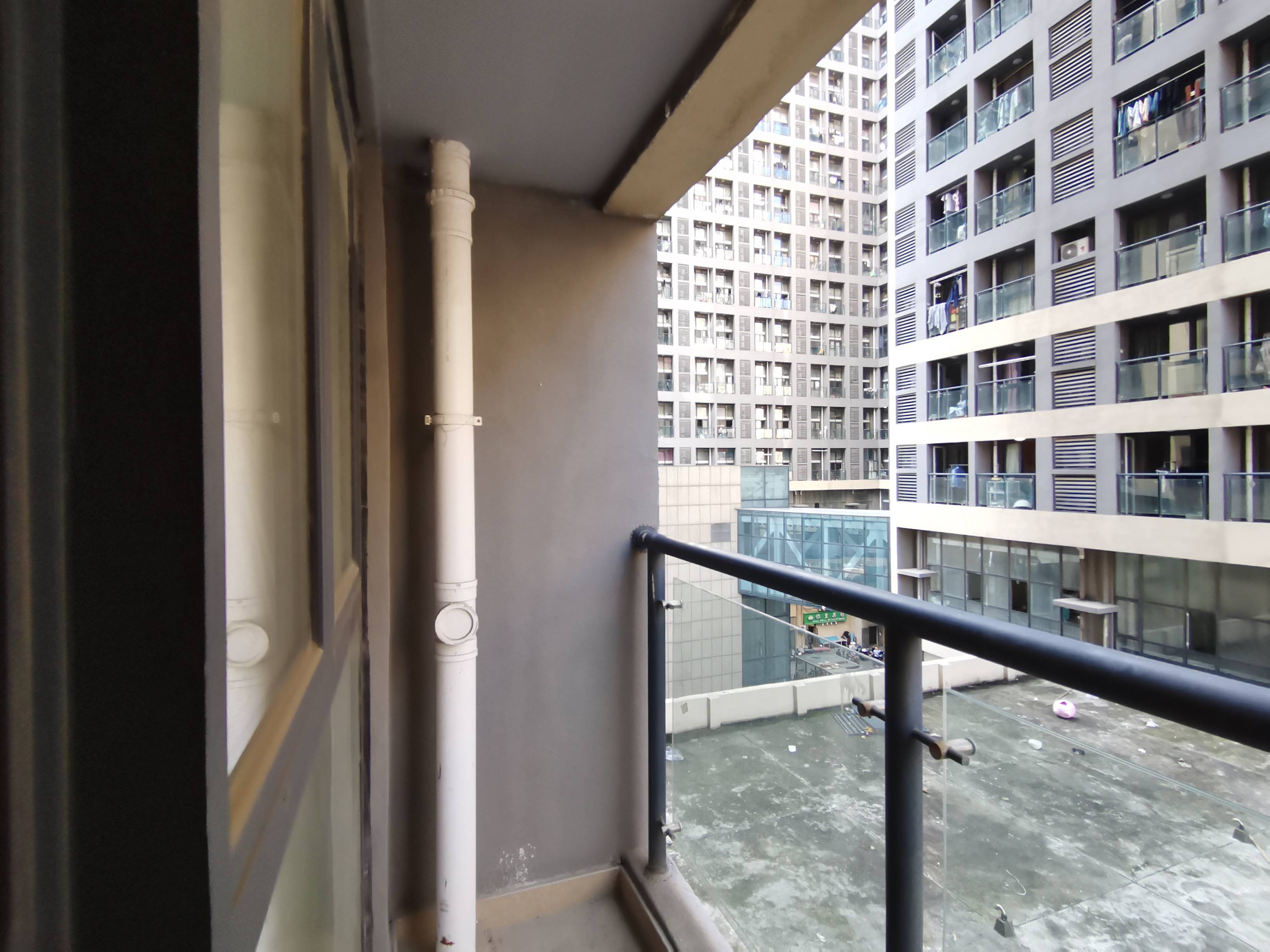 恒大滨河左岸公寓(临湖公馆花园)