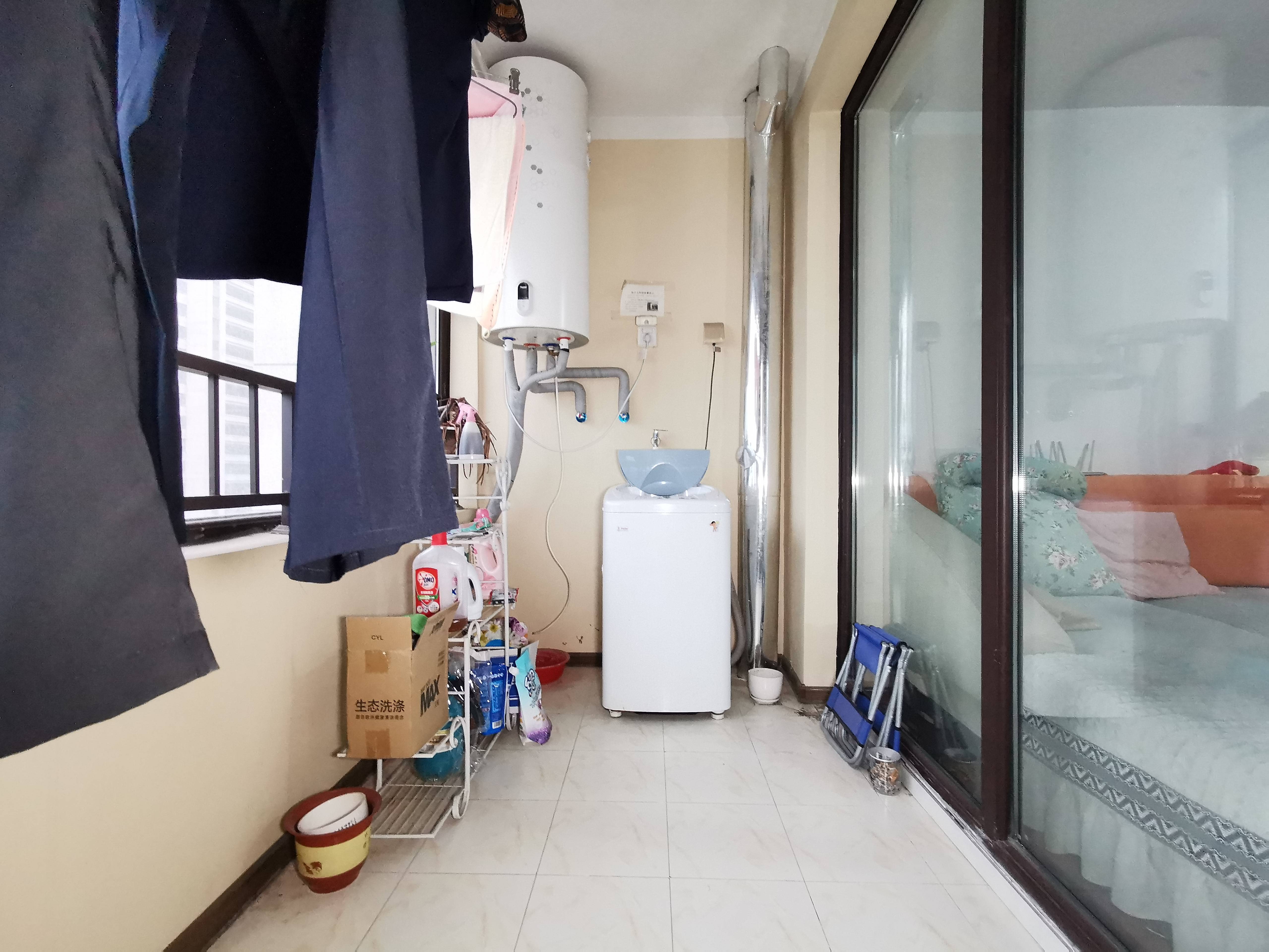 海尔云世界滟澜公馆花园