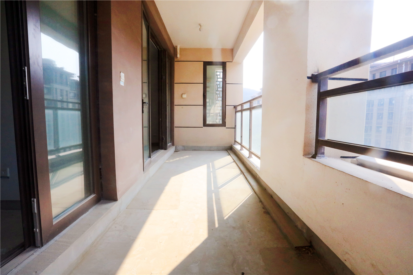 鲁能领秀城漫山香墅