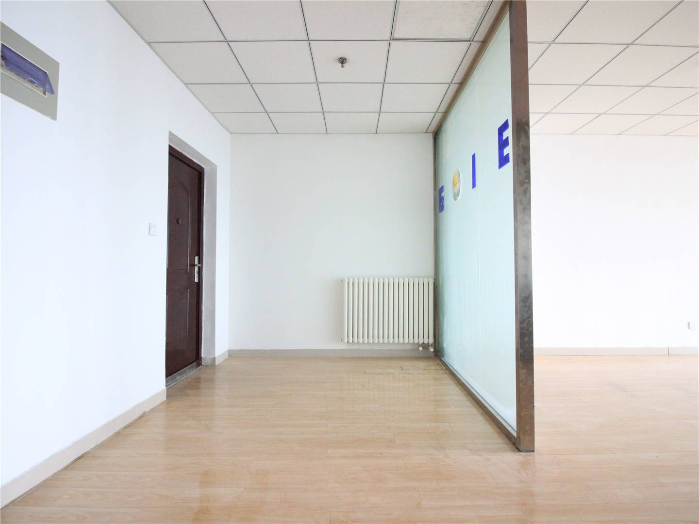 南益名泉春晓公寓