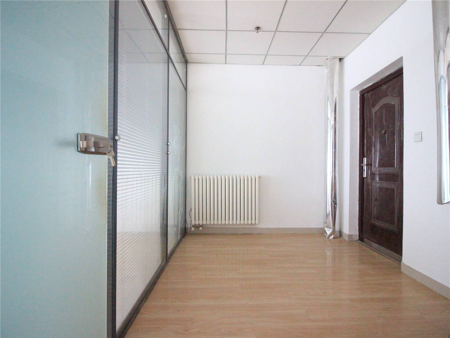 南益名泉春晓公寓