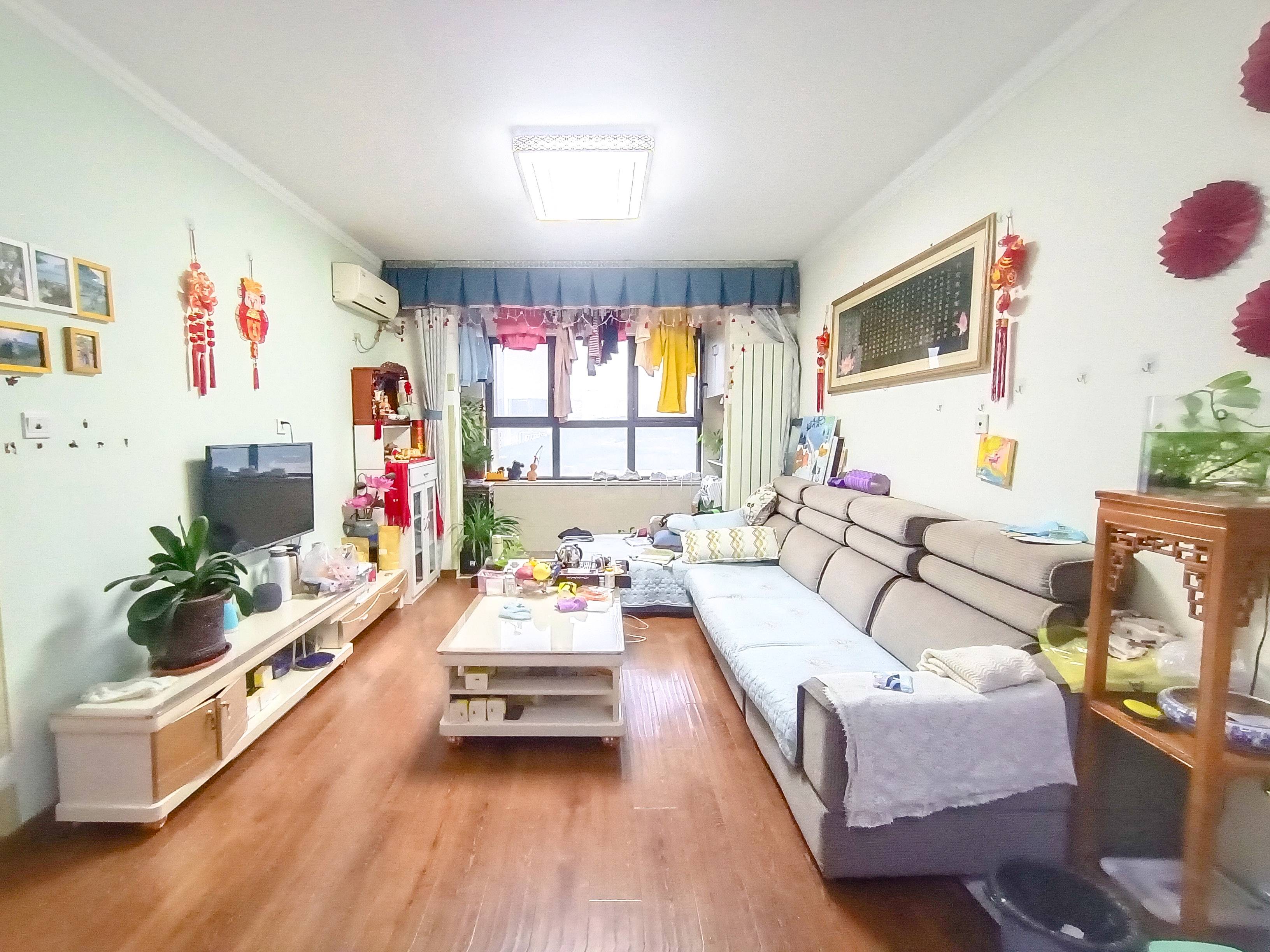  中海天悦府 南北