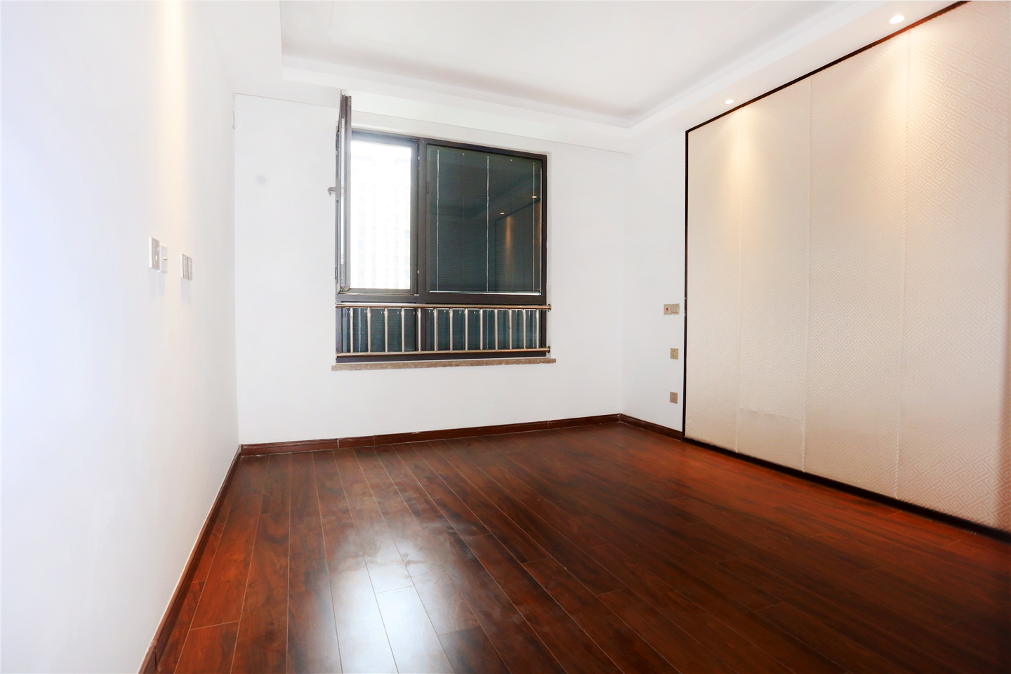 鲁能领秀城公园世家