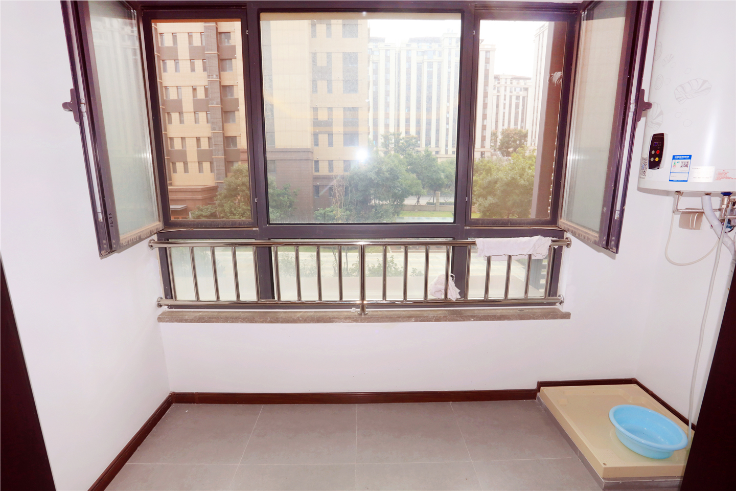 鲁能领秀城公园世家