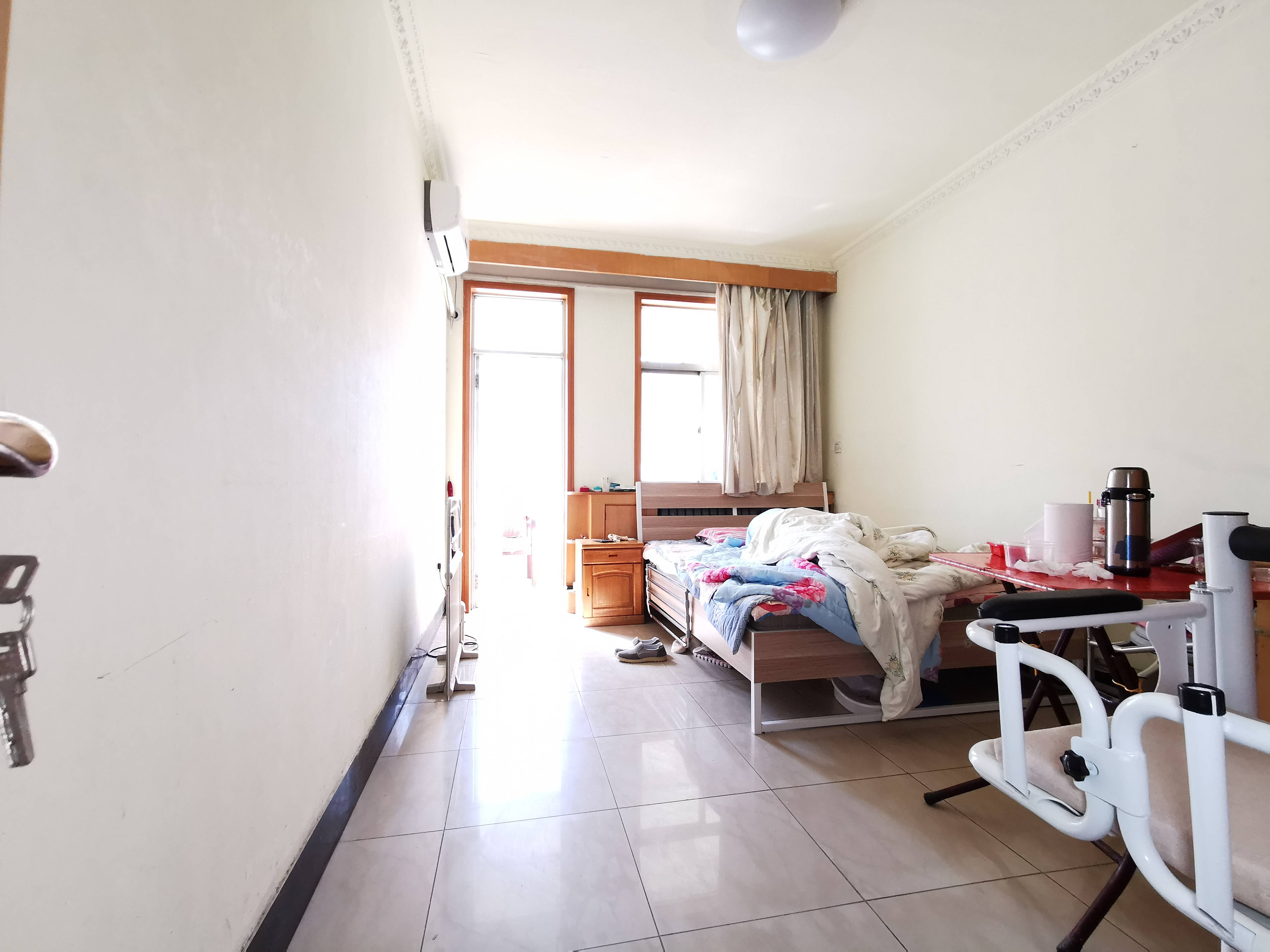 山大路260号（机场宿舍）