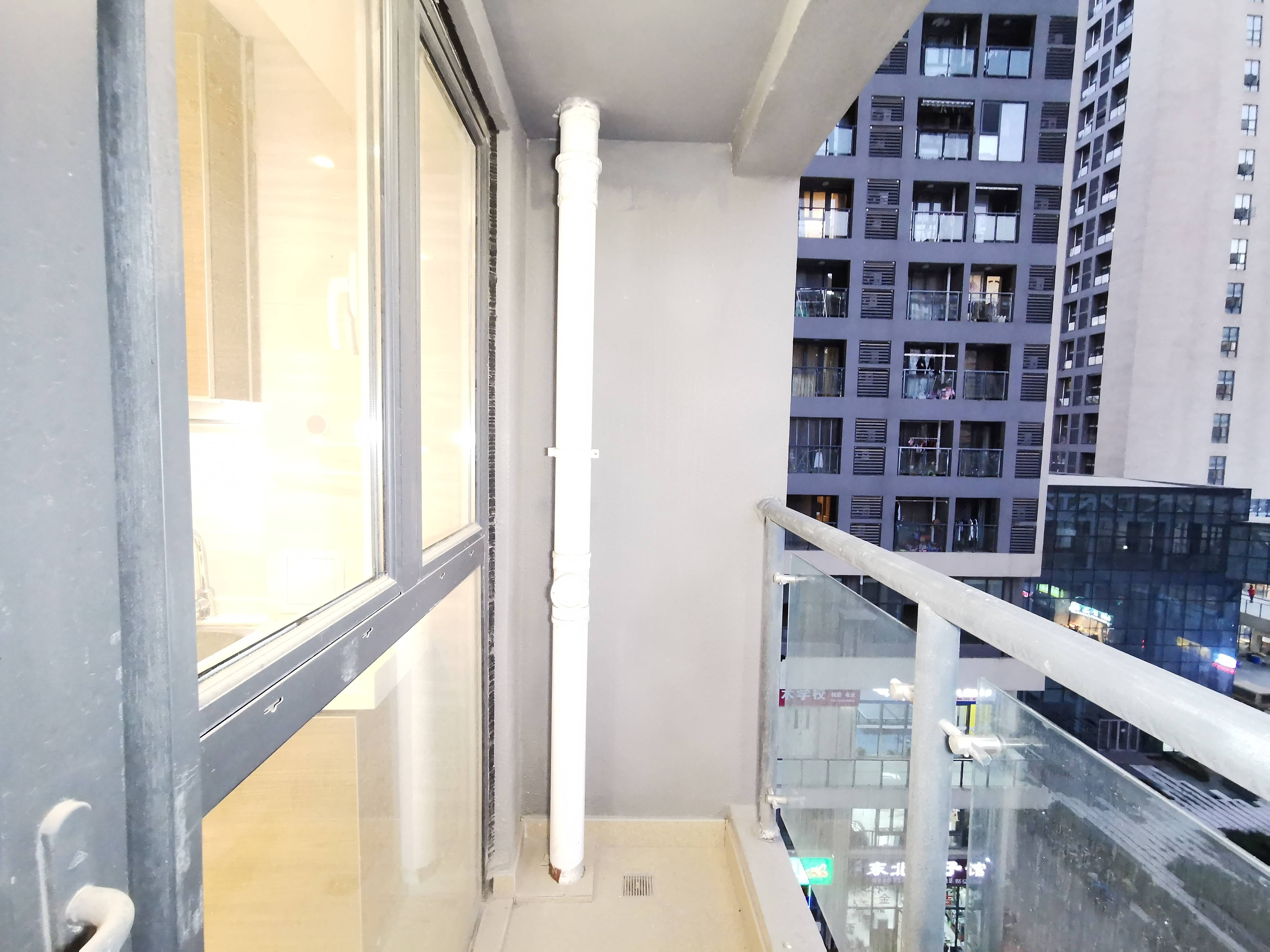 恒大滨河左岸公寓(临湖公馆花园)