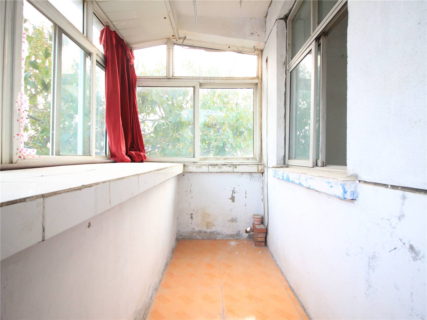 黄岗东路单位宿舍