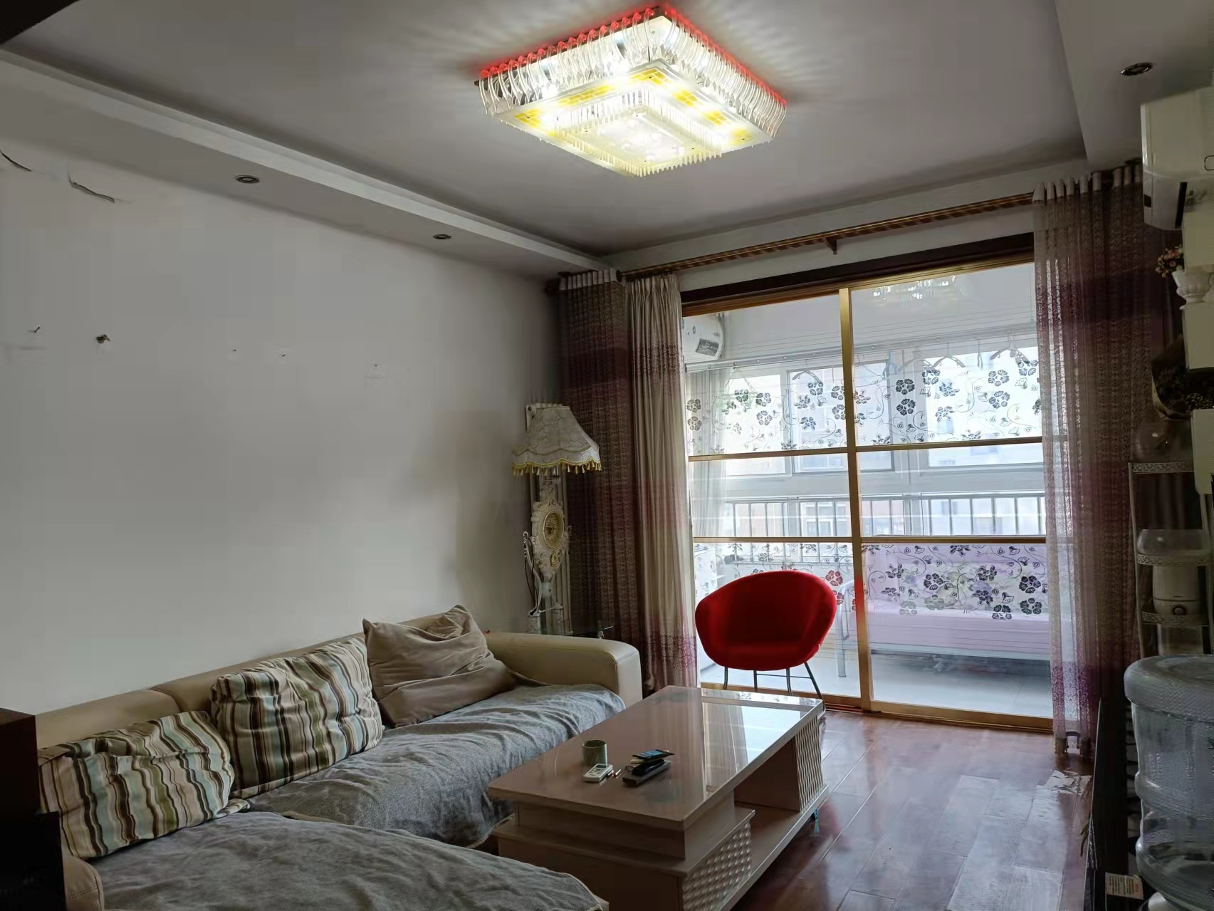  重汽翡翠东郡 南北