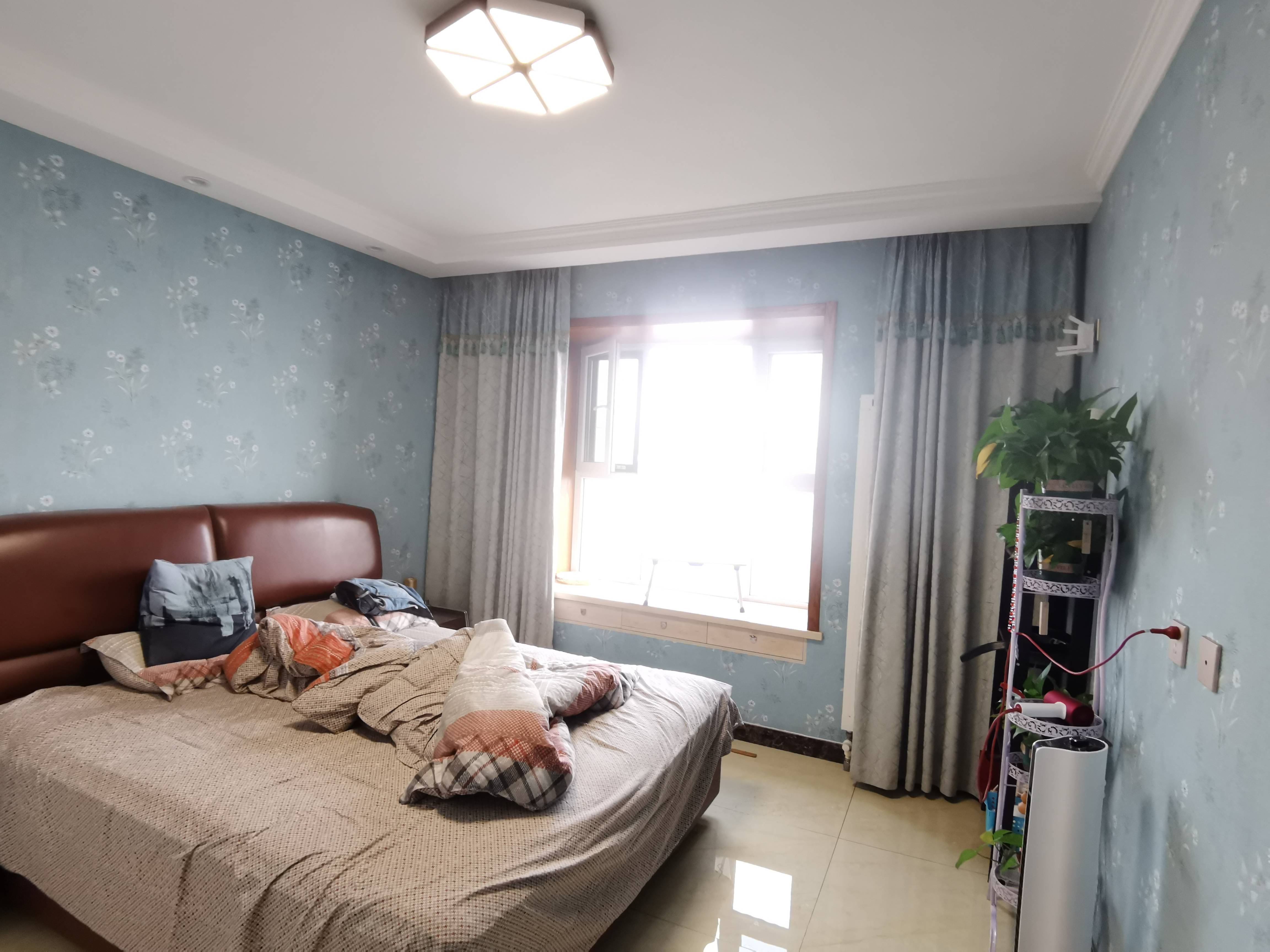 绿地新里香榭丽公馆