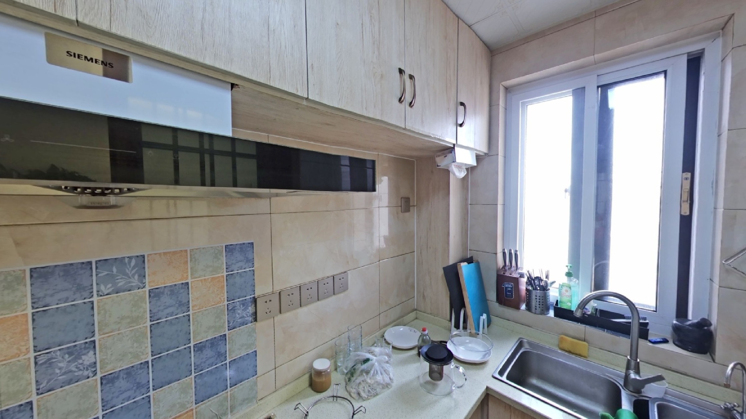 绿地新里香榭丽公馆