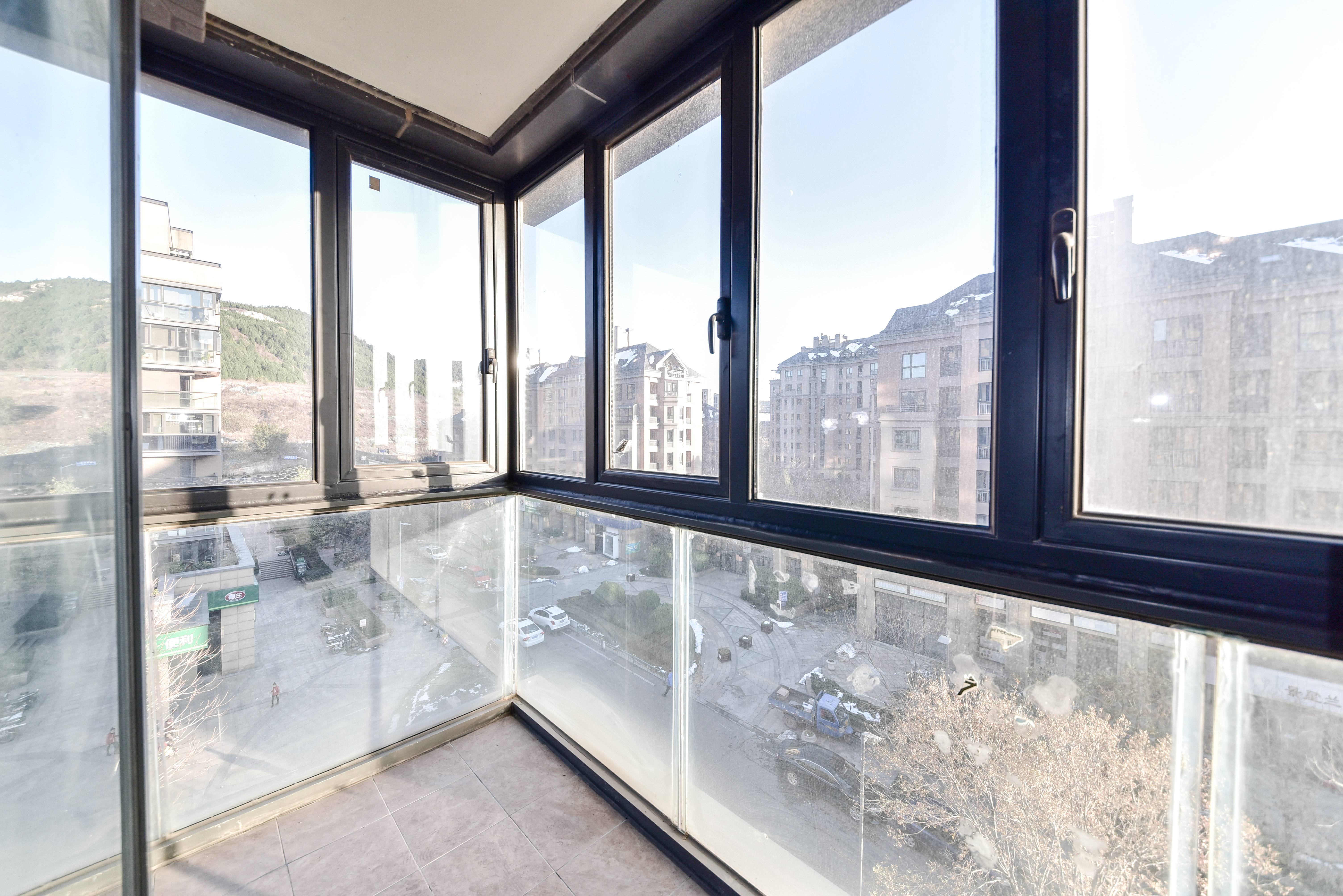 海尔绿城百合园