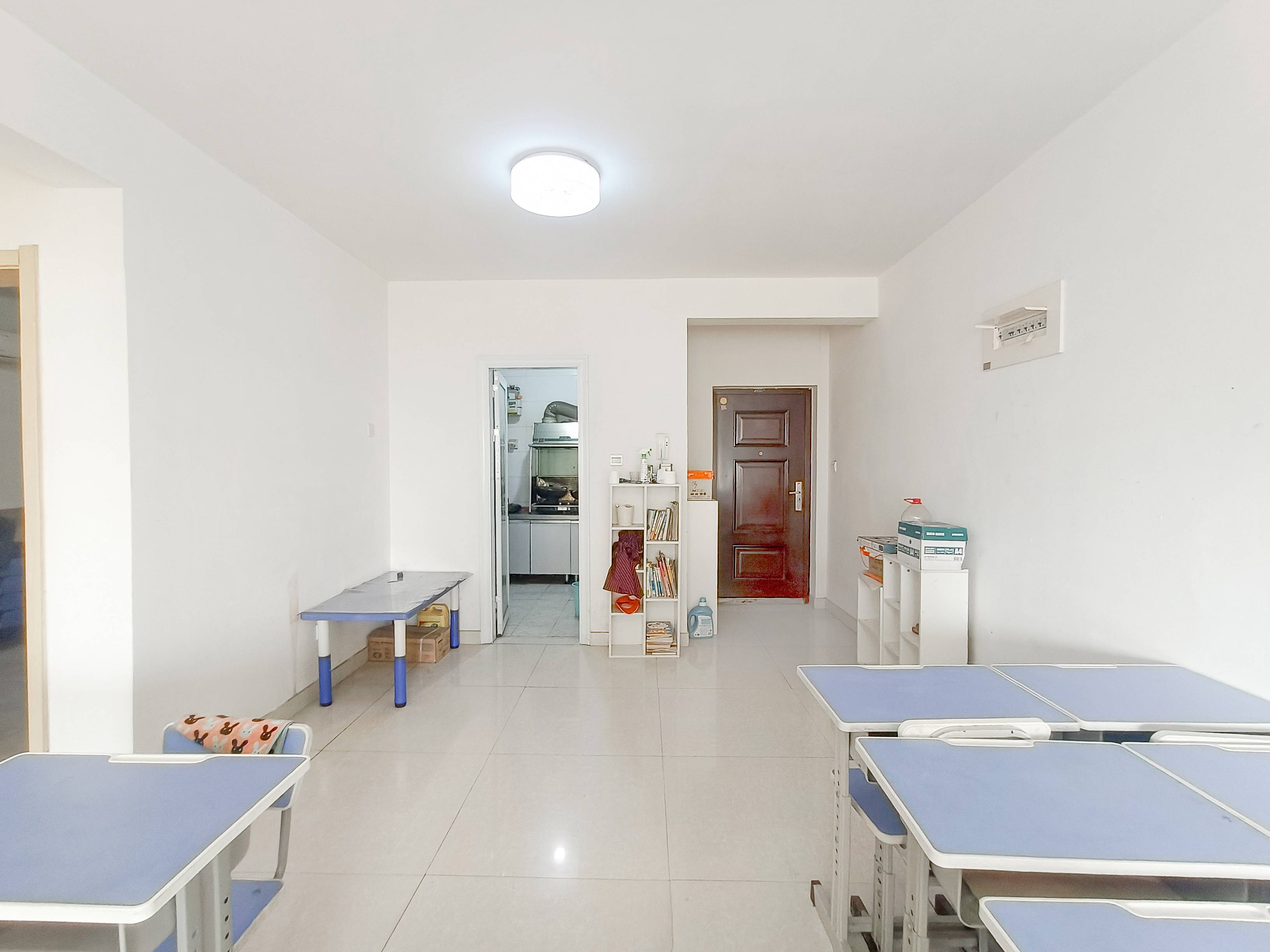 天鸿万象新天剑桥郡