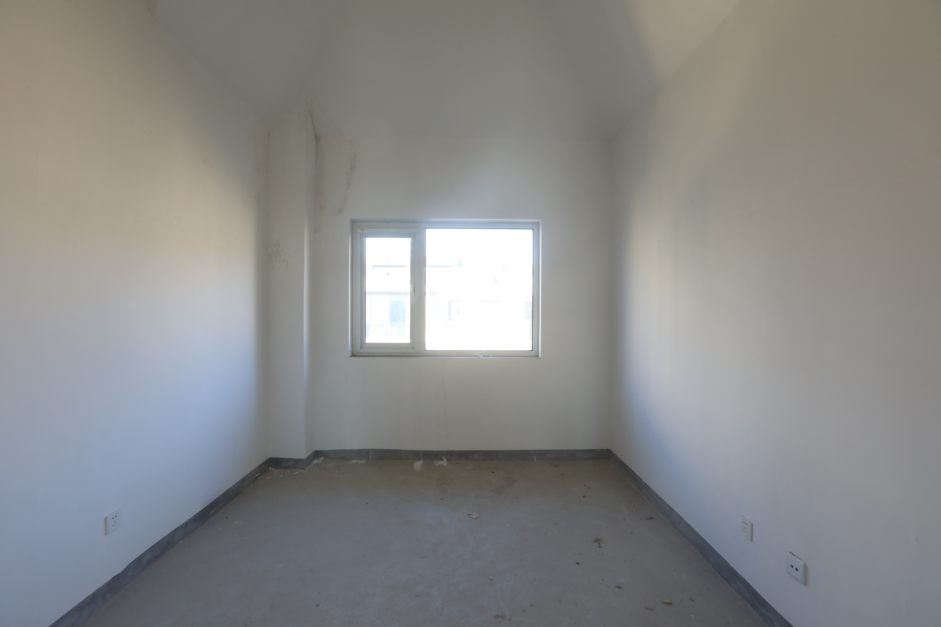 银丰唐郡玫瑰园