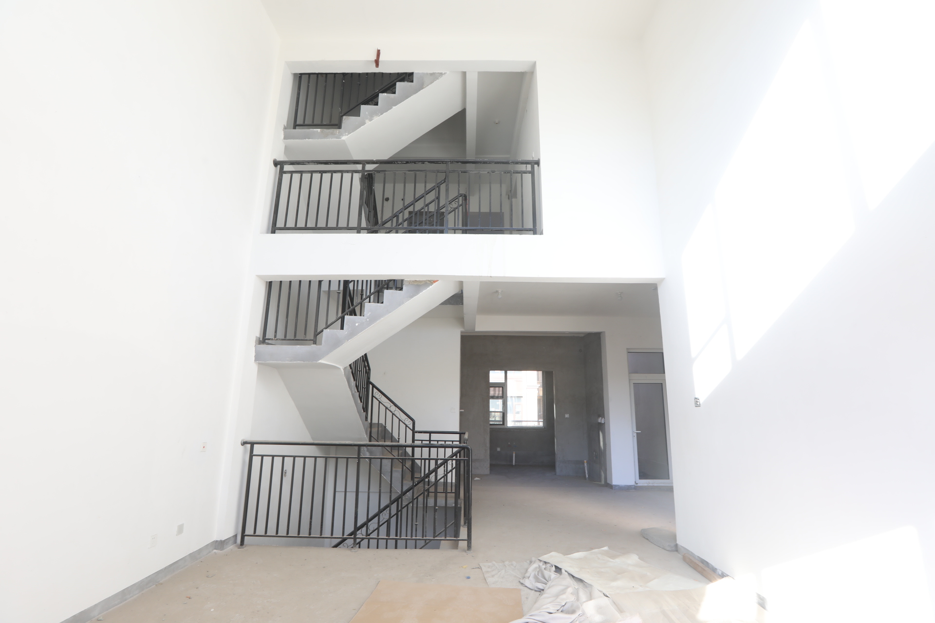 银丰唐郡玫瑰园