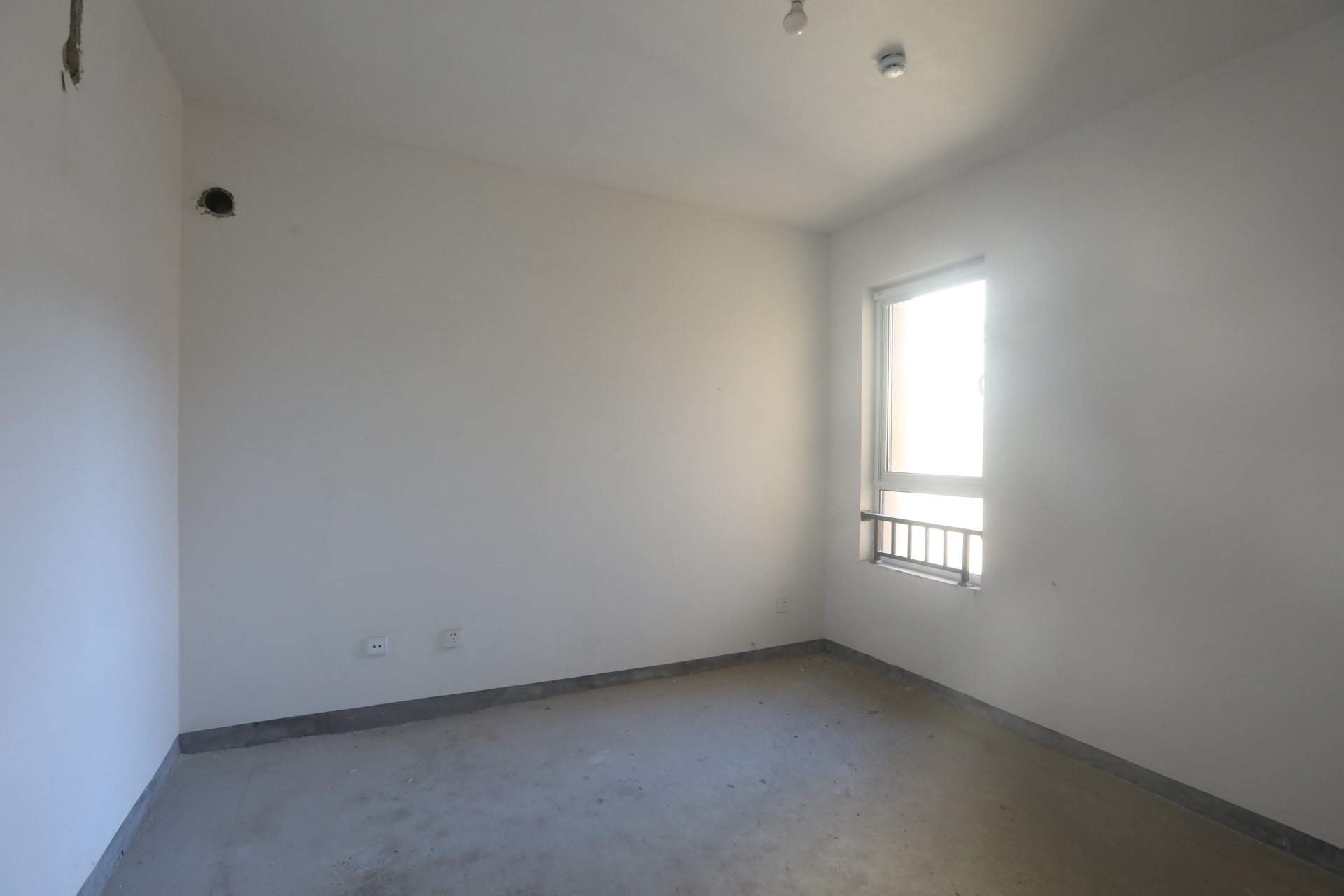 银丰唐郡玫瑰园