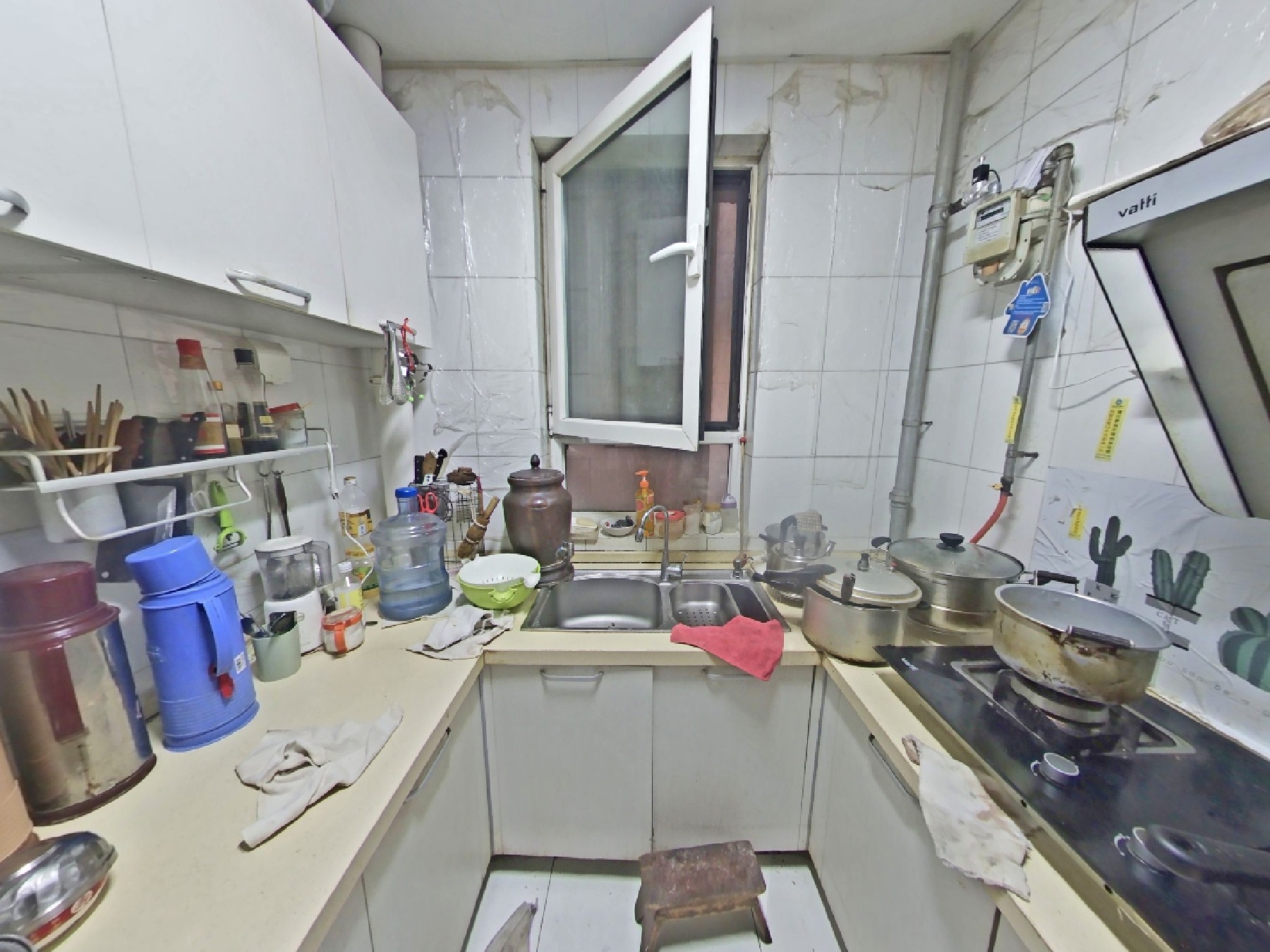 绿地新里卢浮公馆