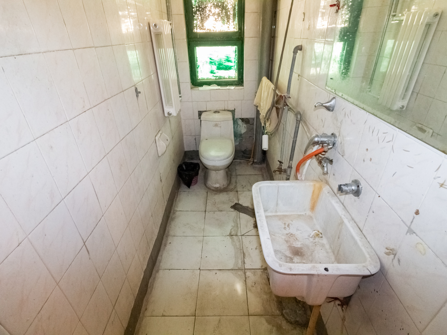 纬三路单位宿舍