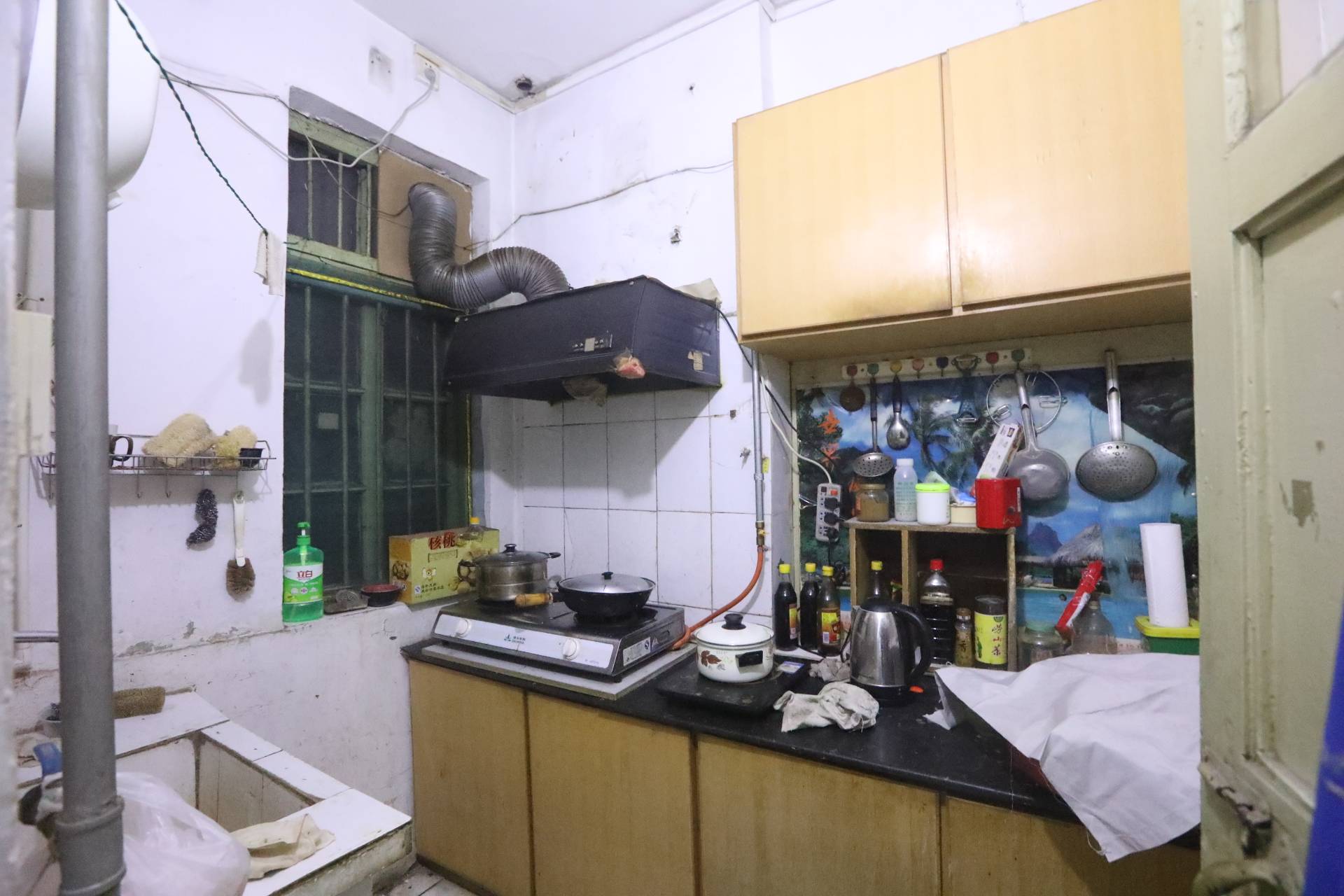 济钢新村中心区