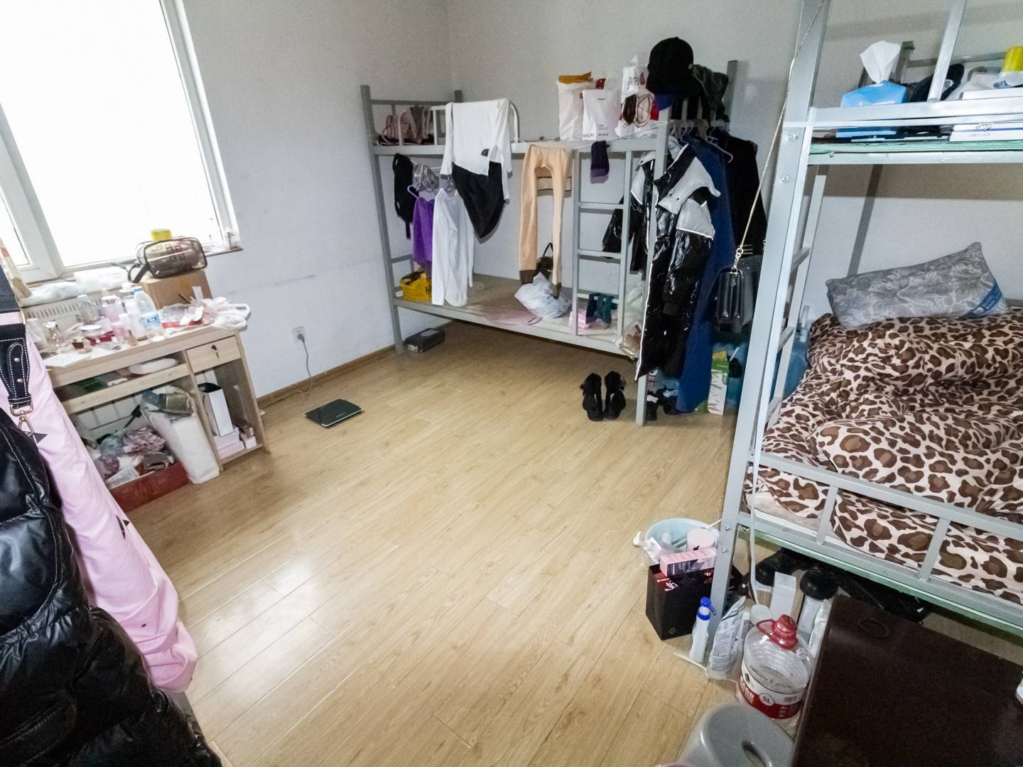 万达鸿景苑