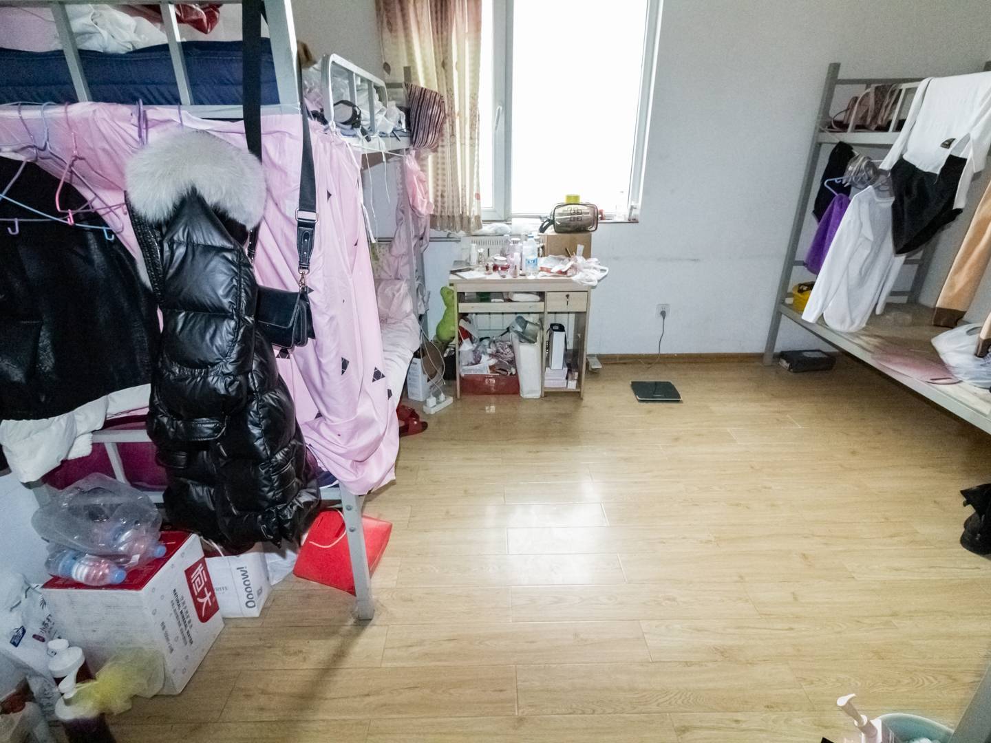 万达鸿景苑